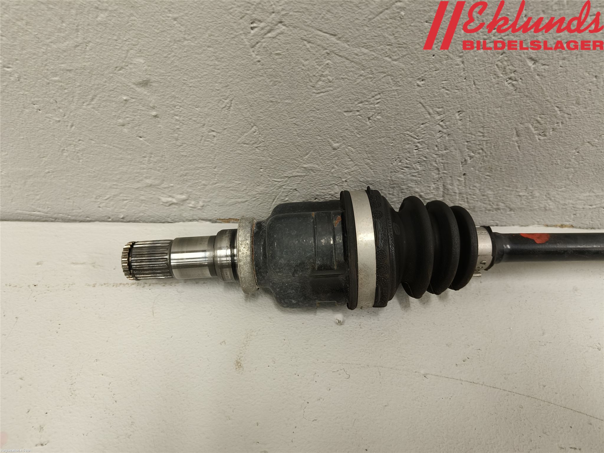 Toyota AYGO 15-21 Drivaxel Fram Vänster