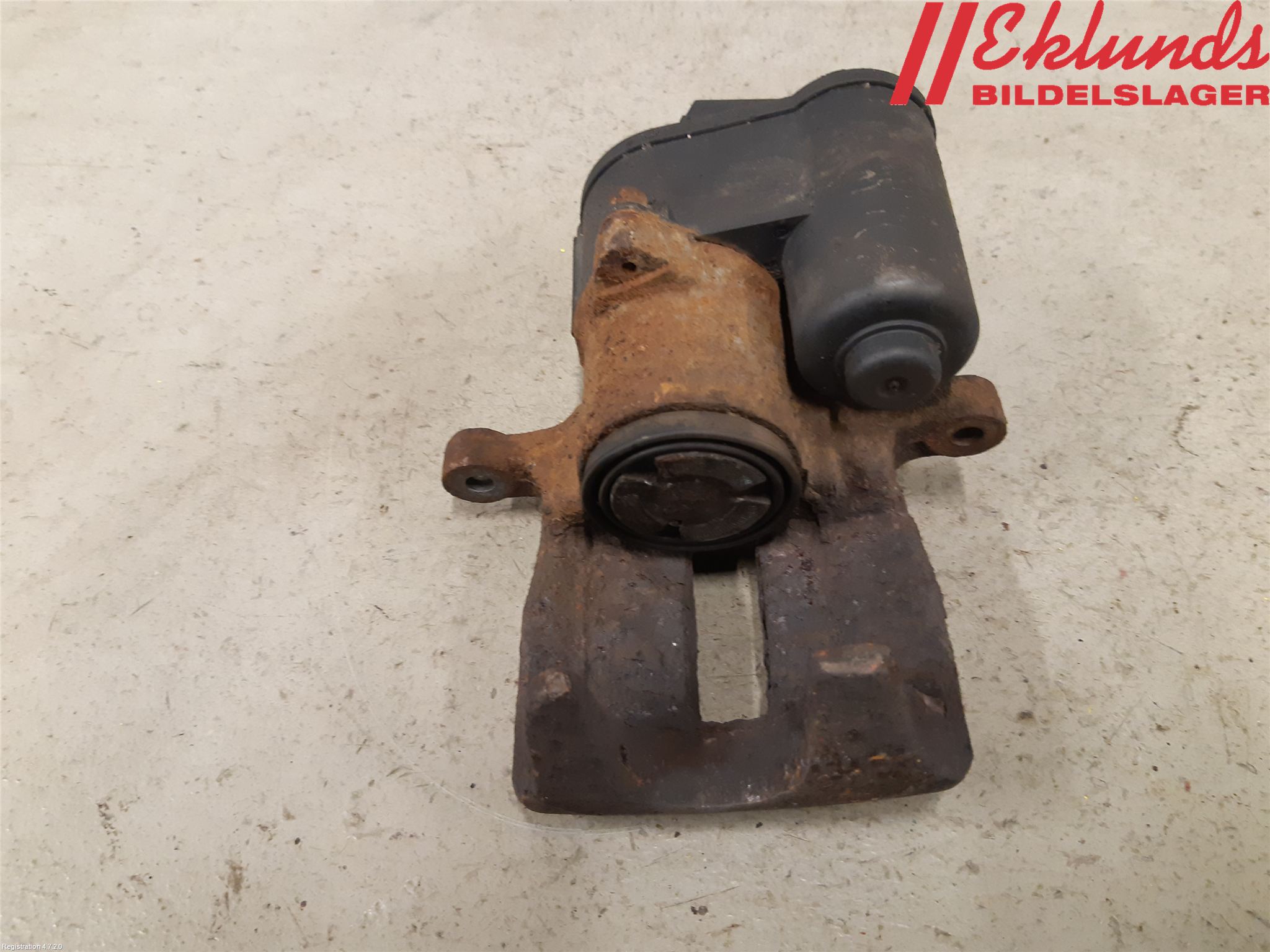 Volkswagen VW PASSAT 11-14 Bromsok Bak Höger