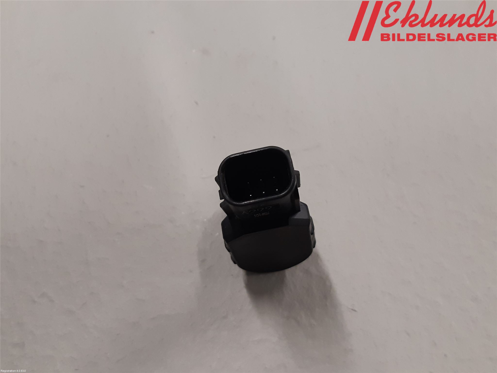 Toyota RAV4 19- Parkeringshjälp Backsensor