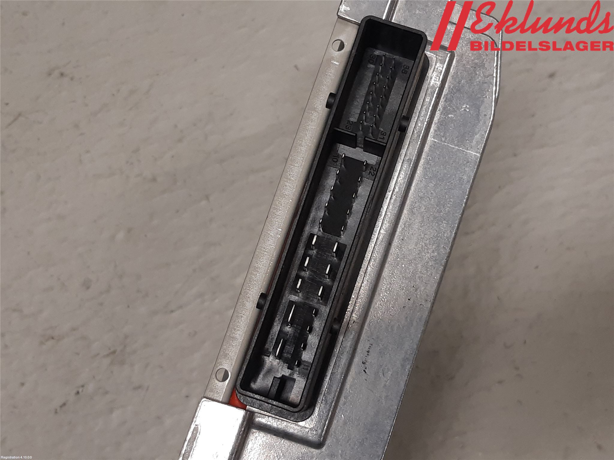 Audi A4/S4 B9 20- Radio-Stereo Förstärkare