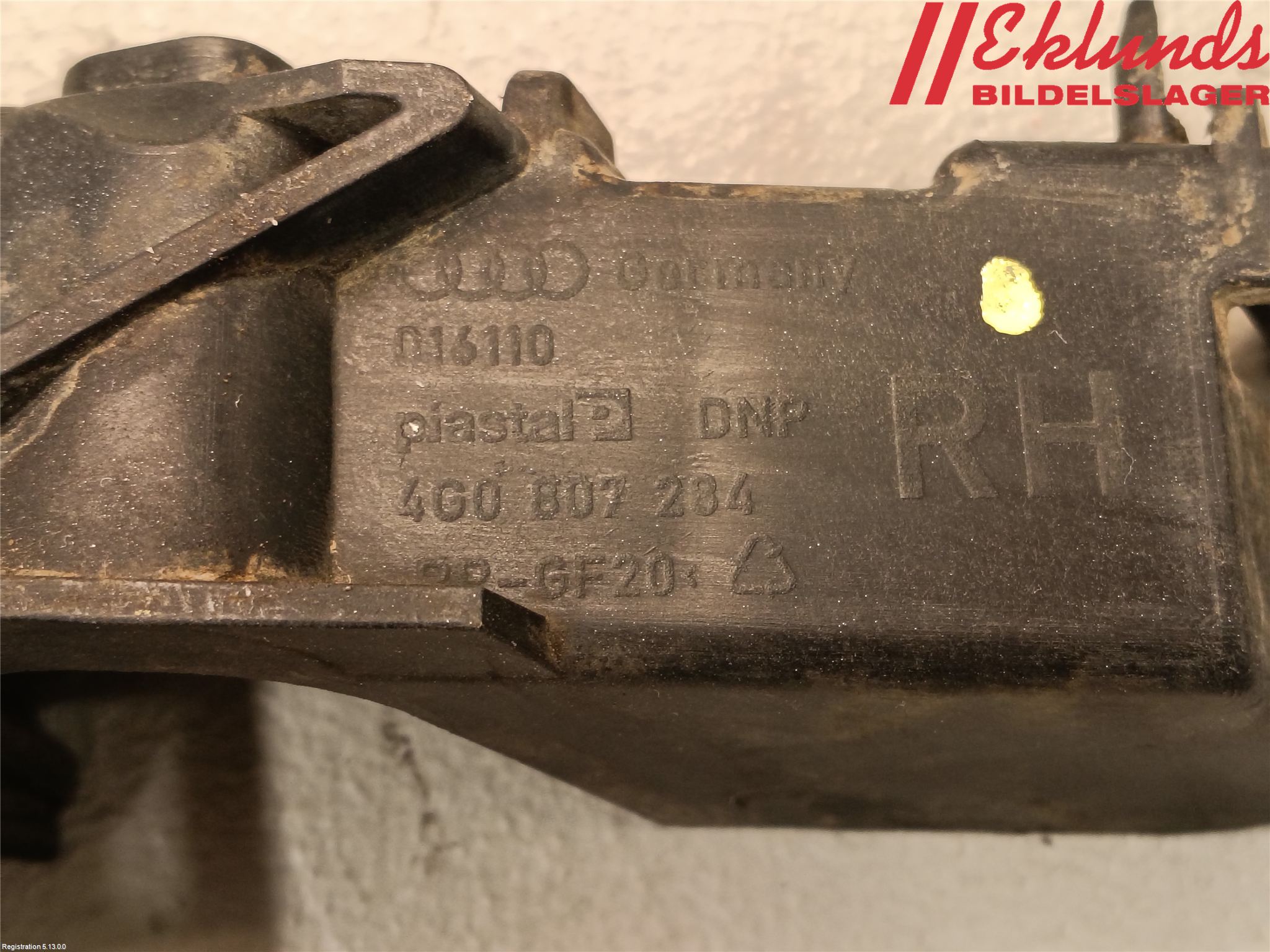Audi A6/S6 4G 11-18 Stötfångarfäste Fram Hö