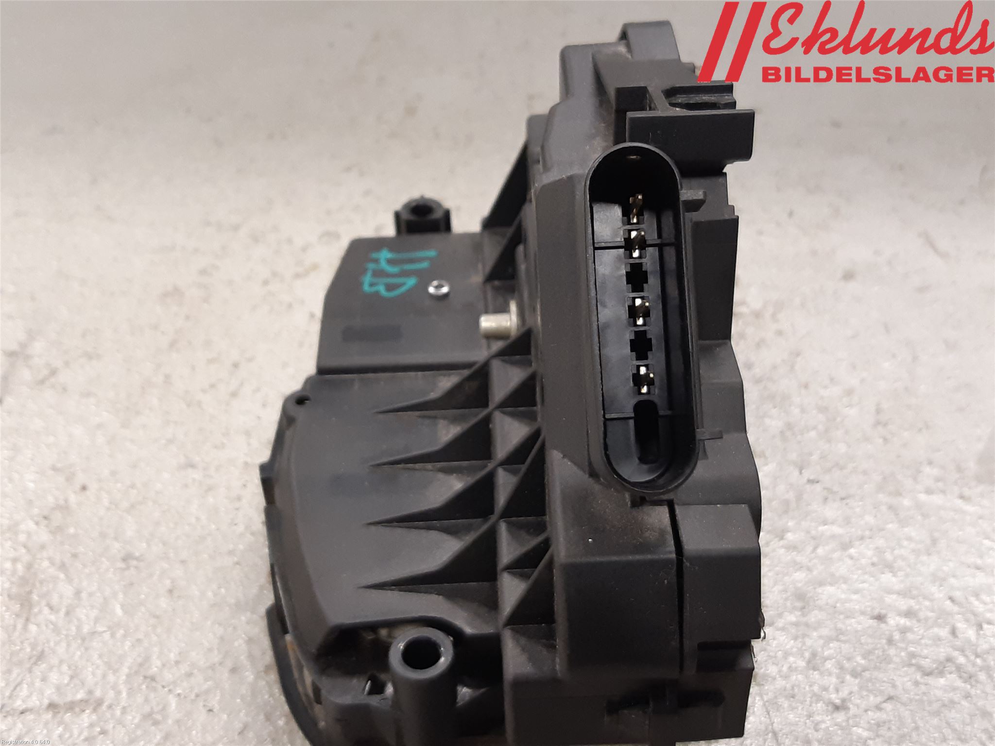 Ford FOCUS 11-14 Låskista-Dörrlås