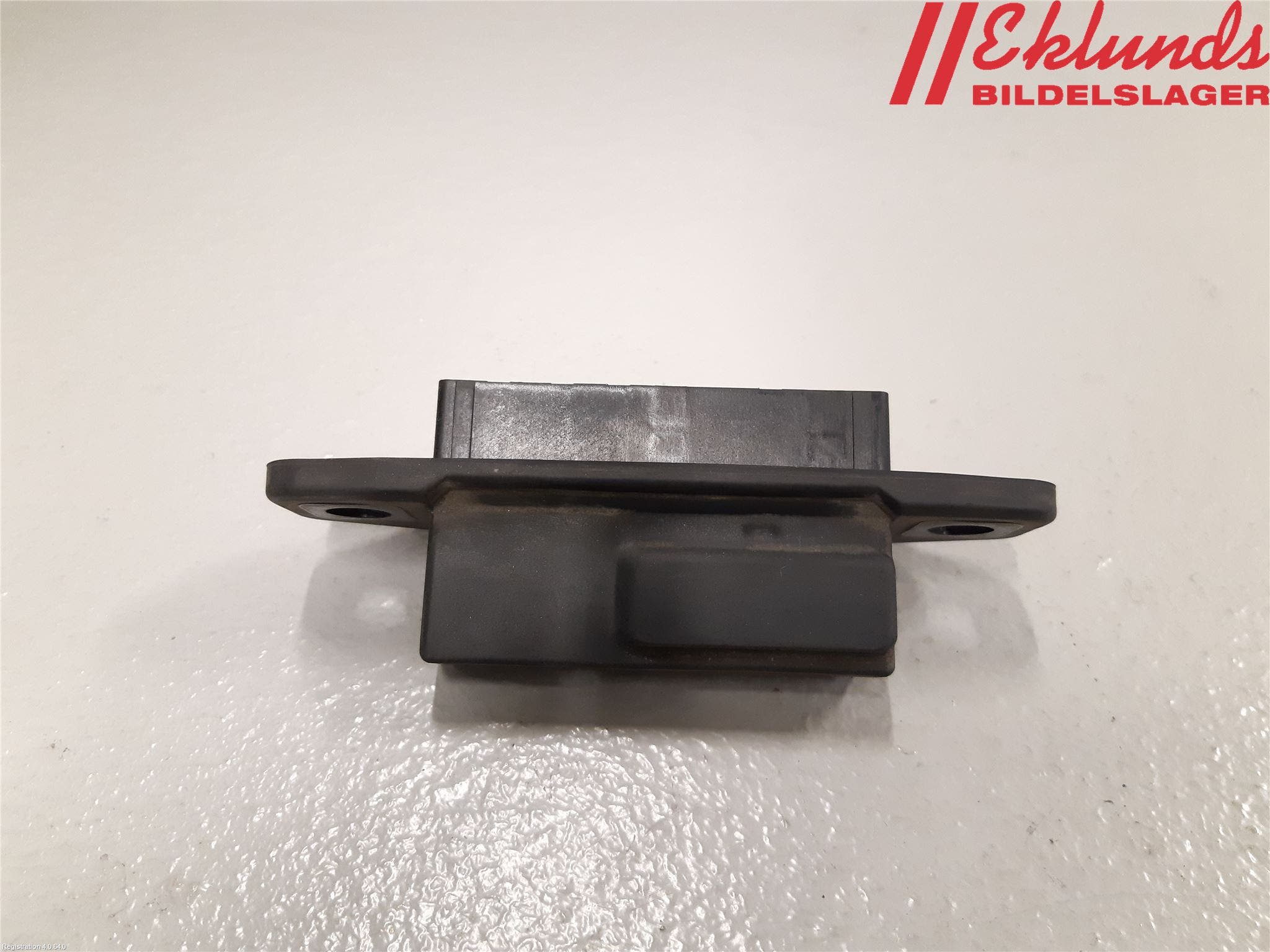 Toyota YARIS XP130 15-20 Bakluckehandtag