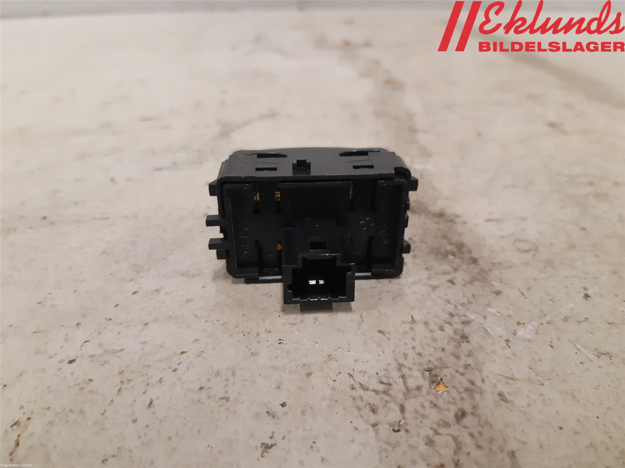 Renault TRAFIC/E-TECH 15- Strömställare Övrigt