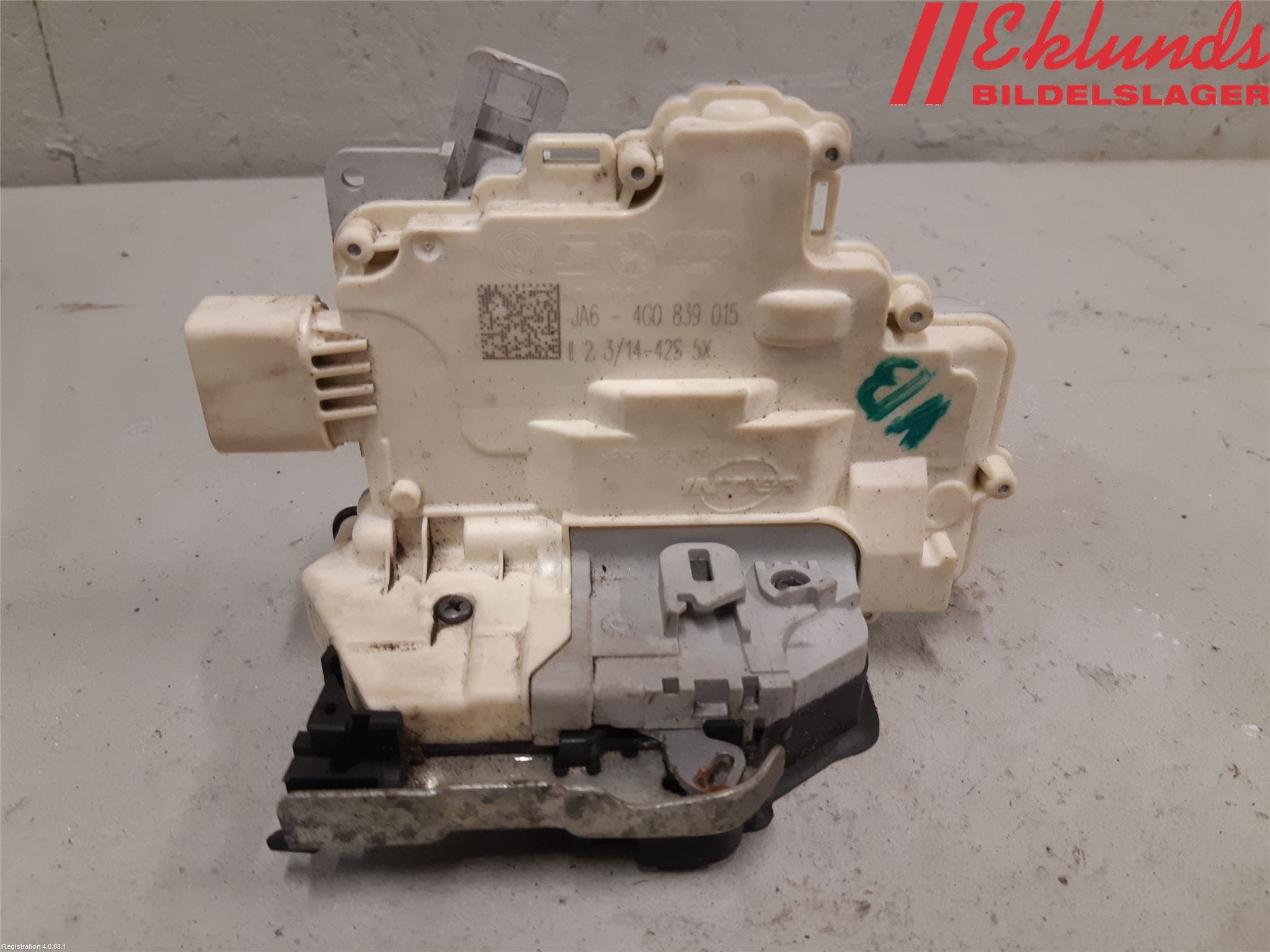 Audi A6/S6 4G 11-18 Låskista-Dörrlås