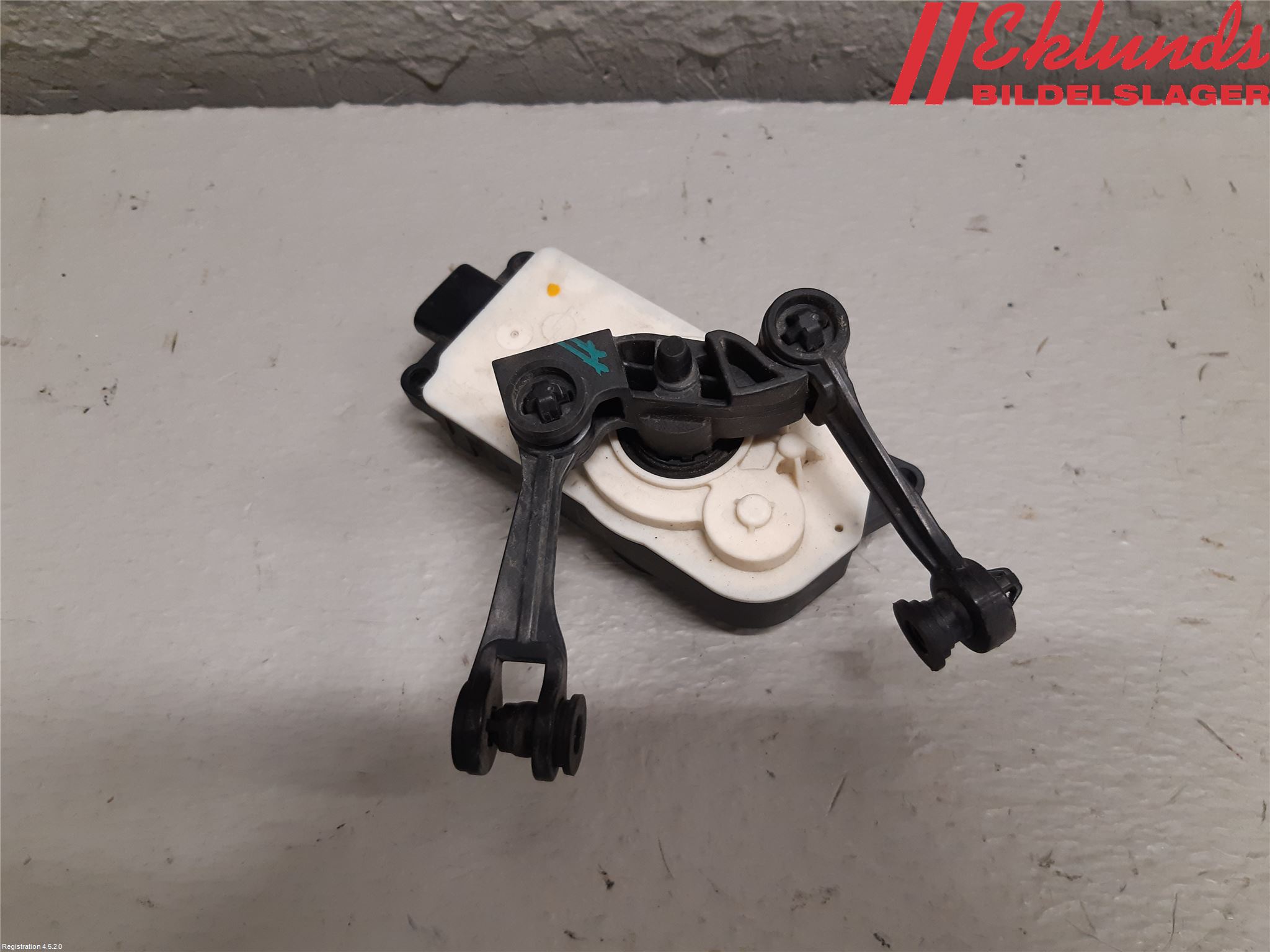 BMW 3 G20/G21/G80/G81 19- Deflektor Plåt-Plast Kylning