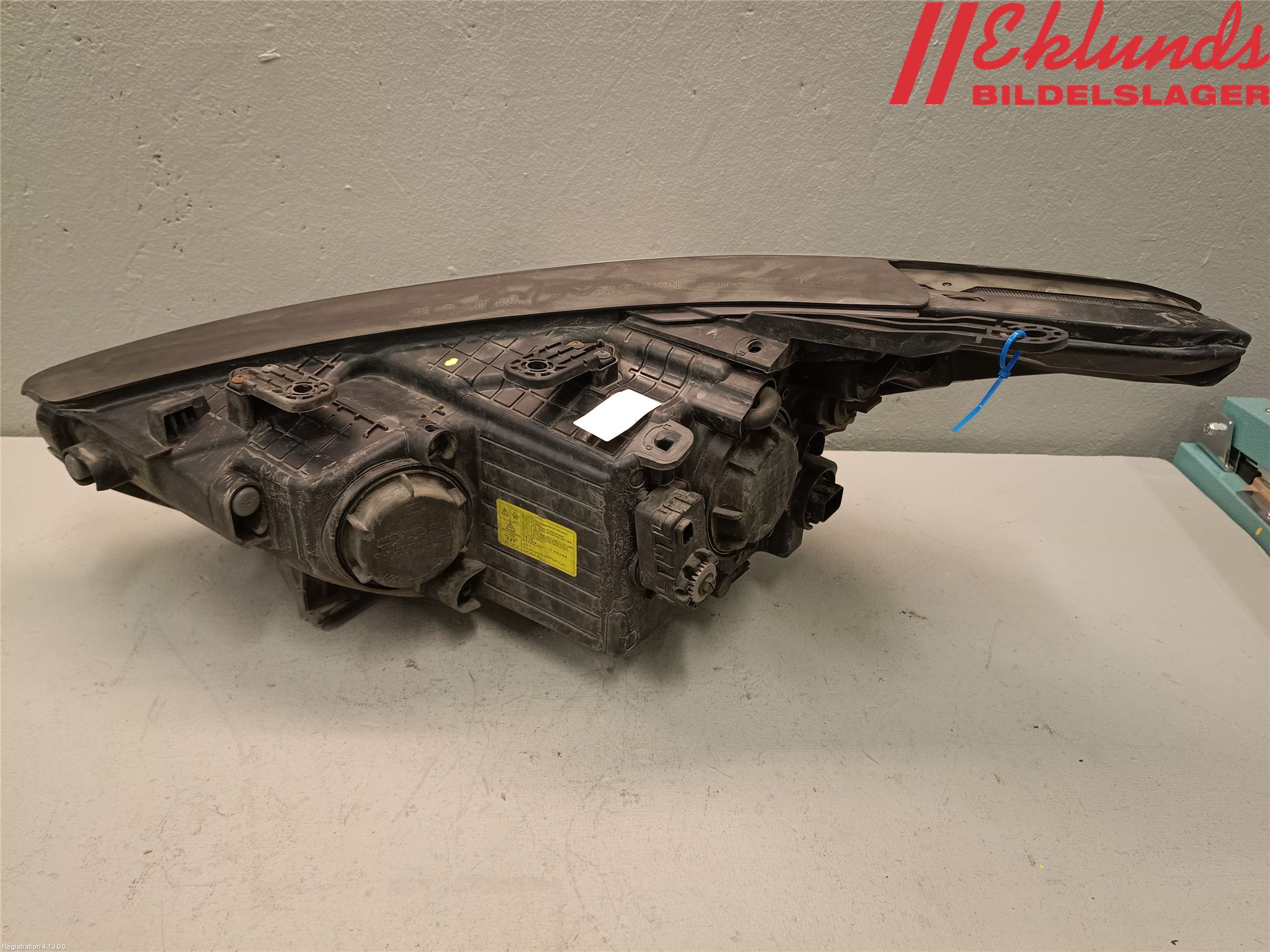 Hyundai SANTA FE 13-18 Strålkastare Höger