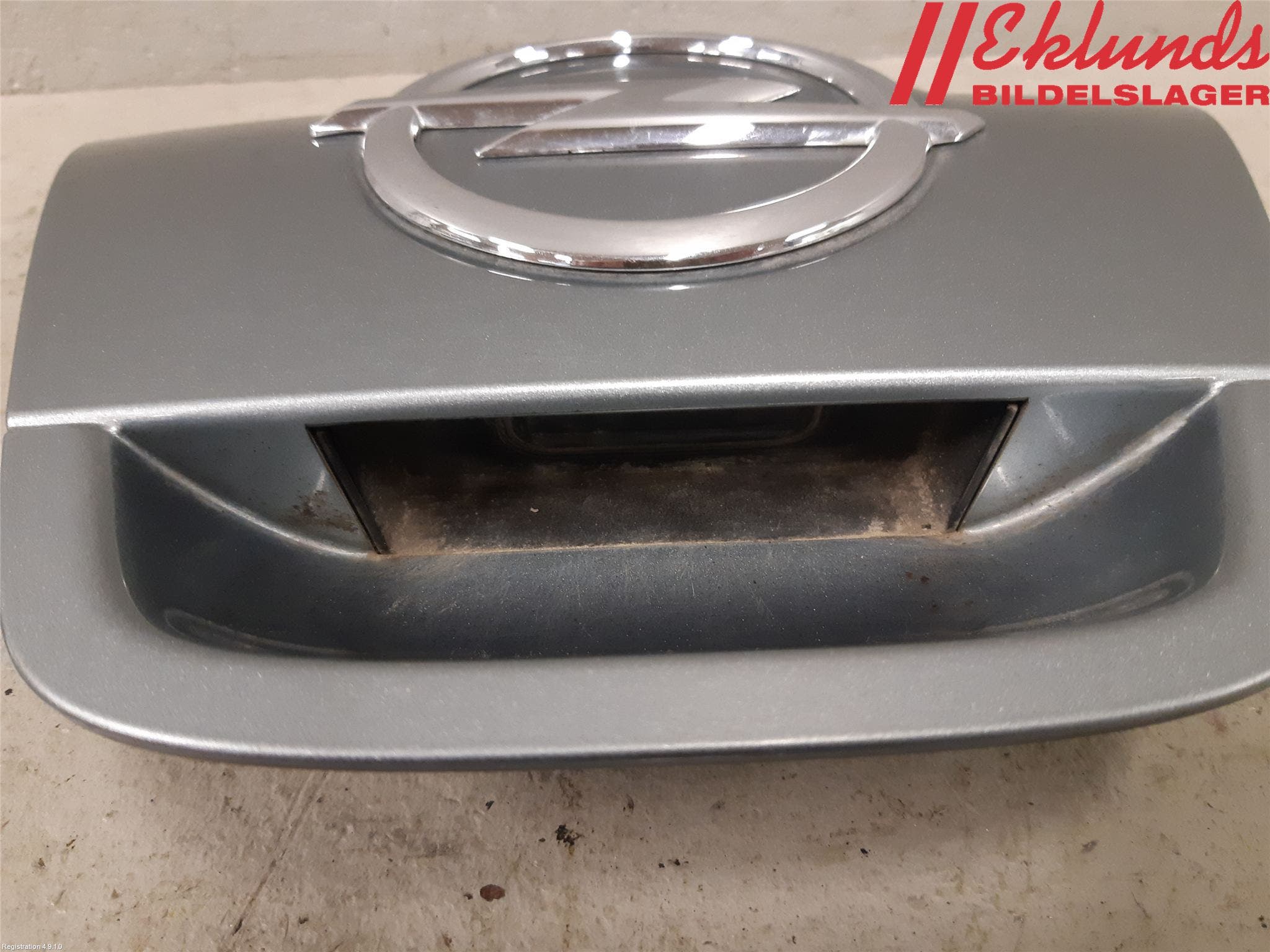 Opel ASTRA J 10-15 Bakluckehandtag