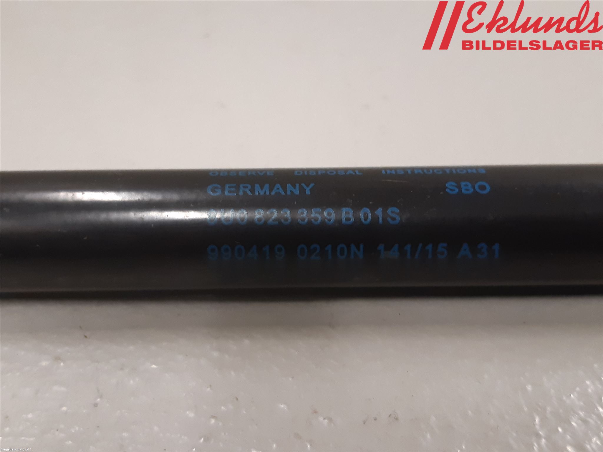 Audi Q3 8U 12-18 Gasfjäder Motorhuv