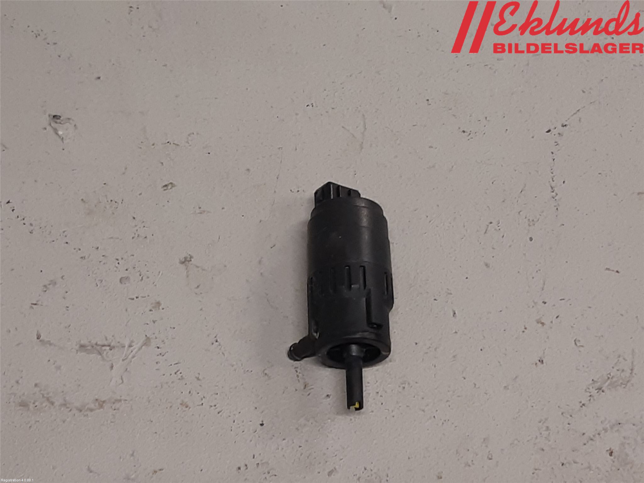 Fiat 500e 20- Spolarpump Vindruta