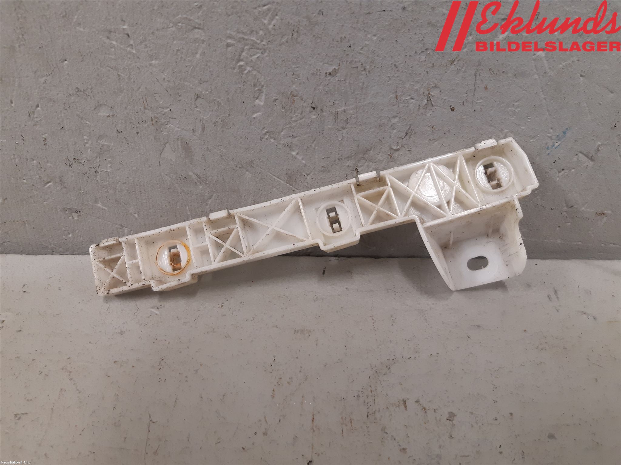 Mitsubishi LANCER 07-14 Stötfångarfäste Fram Hö