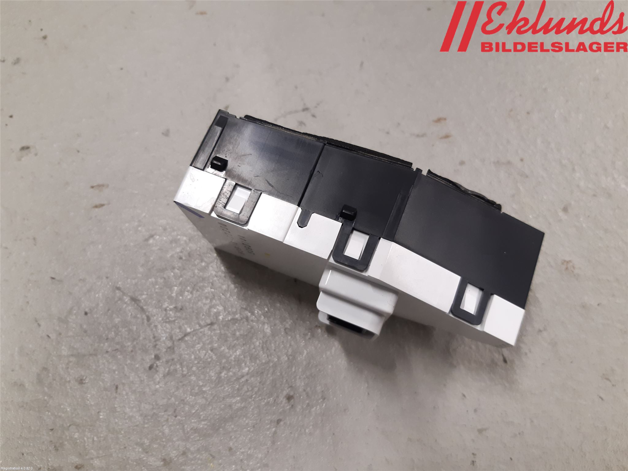 Toyota AURIS 13-19 Instrument Klocka