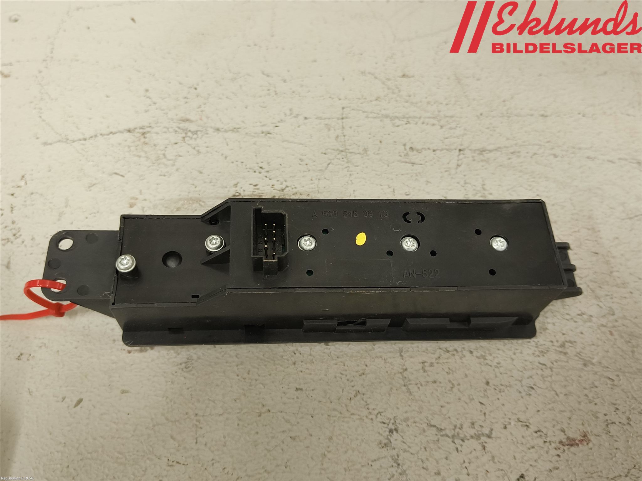 Mercedes-Benz MB VITO/VIANO (W639) 04-14 Strömställare Spegel