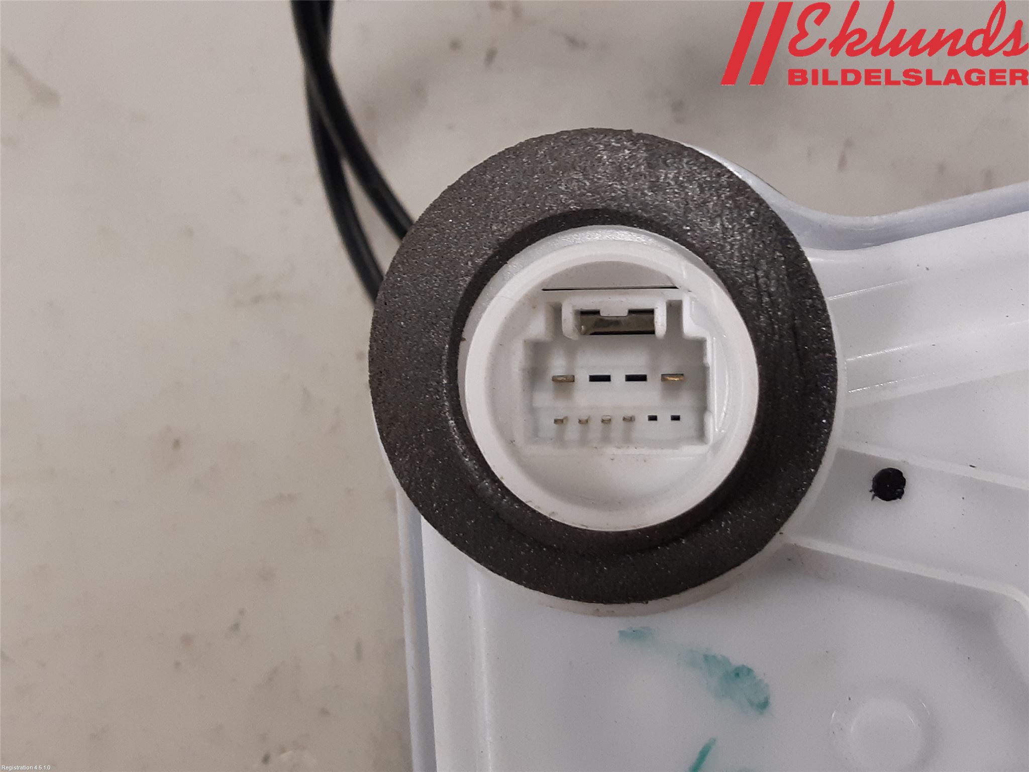 Toyota COROLLA 19- Låskista-Dörrlås