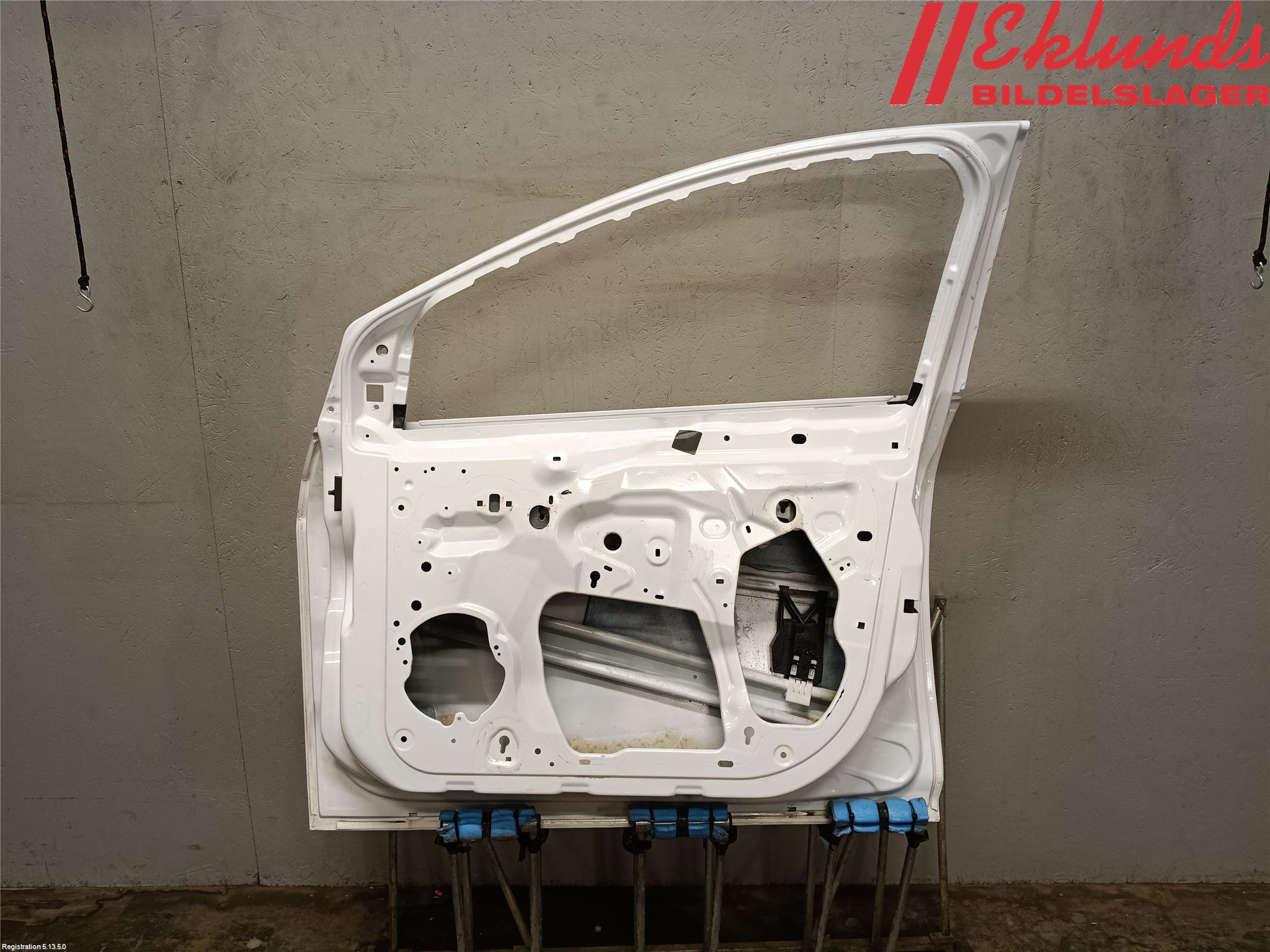 Ford FOCUS 15-18 Dörr Fram Höger