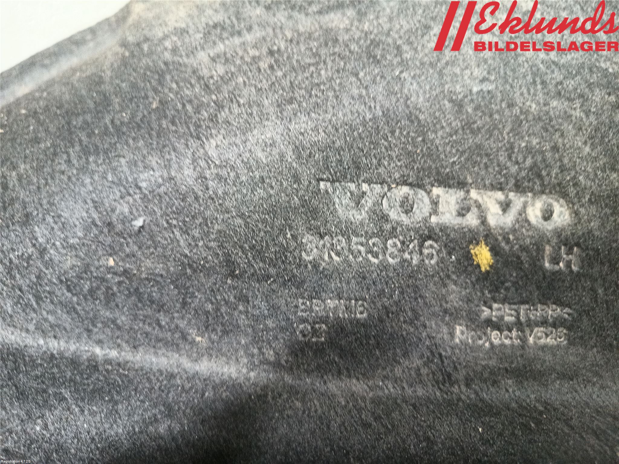 Volvo XC90/RECHARGE 16- Skärm Inner