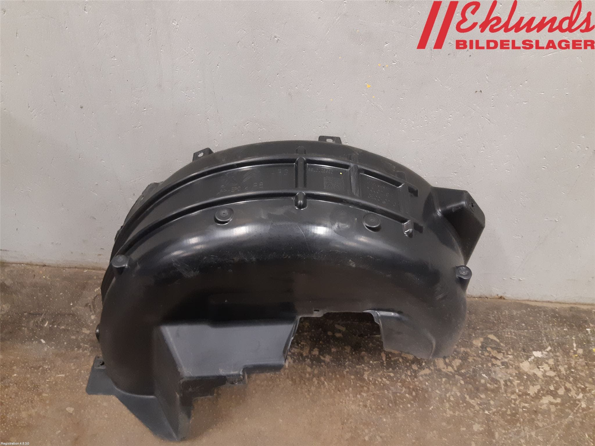 Peugeot 3008 17-24 Skärm Inner