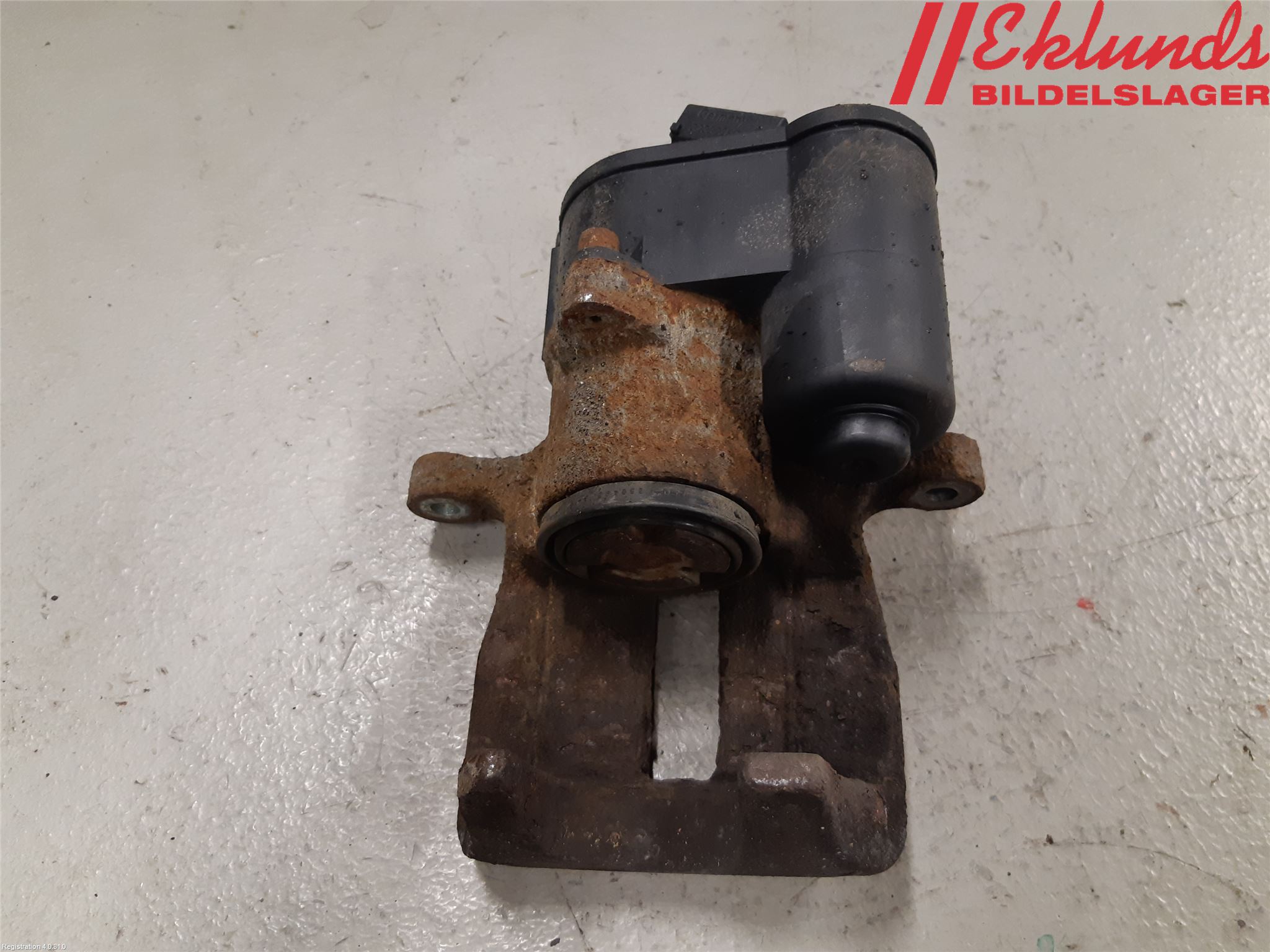 Volkswagen VW PASSAT 11-14 Bromsok Bak Höger