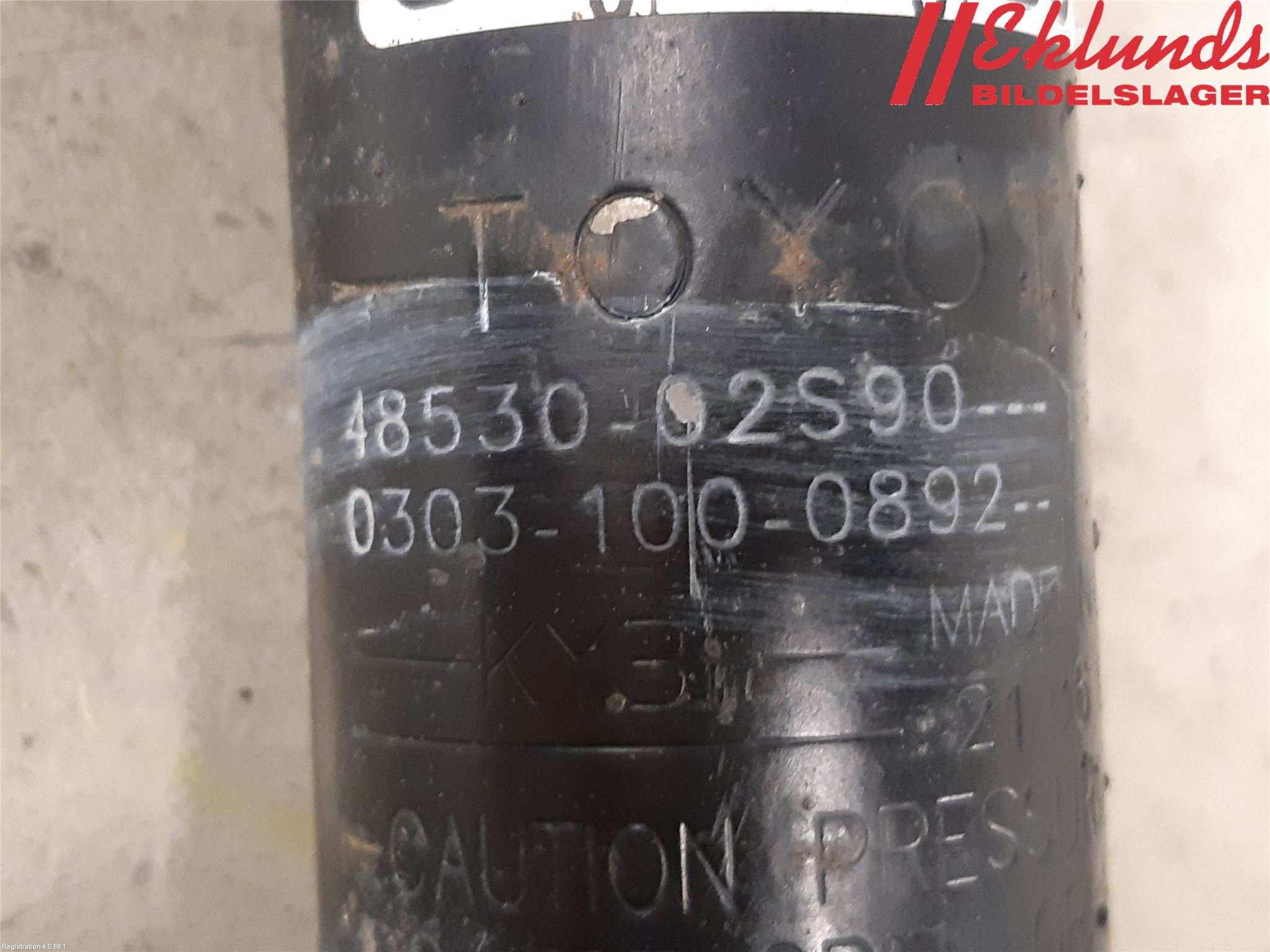 Toyota COROLLA 19- Stötdämpare Bak