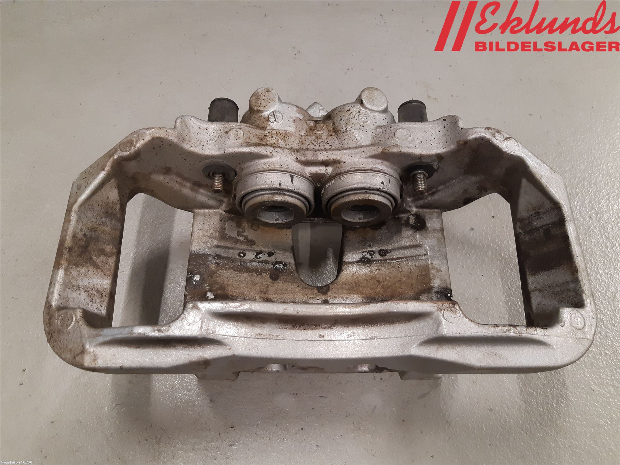 BMW 5 E60/61 Sed/Tou 02-10 Bromsok Fram Vänster