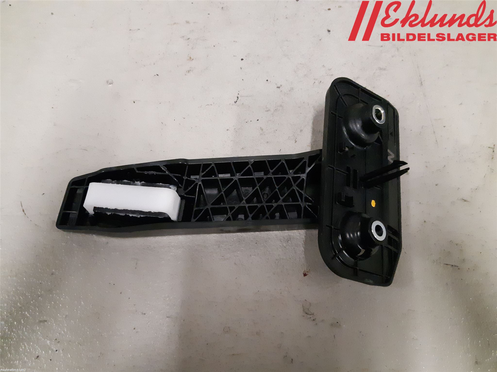 Lexus UX/300e 19- Gaspedal