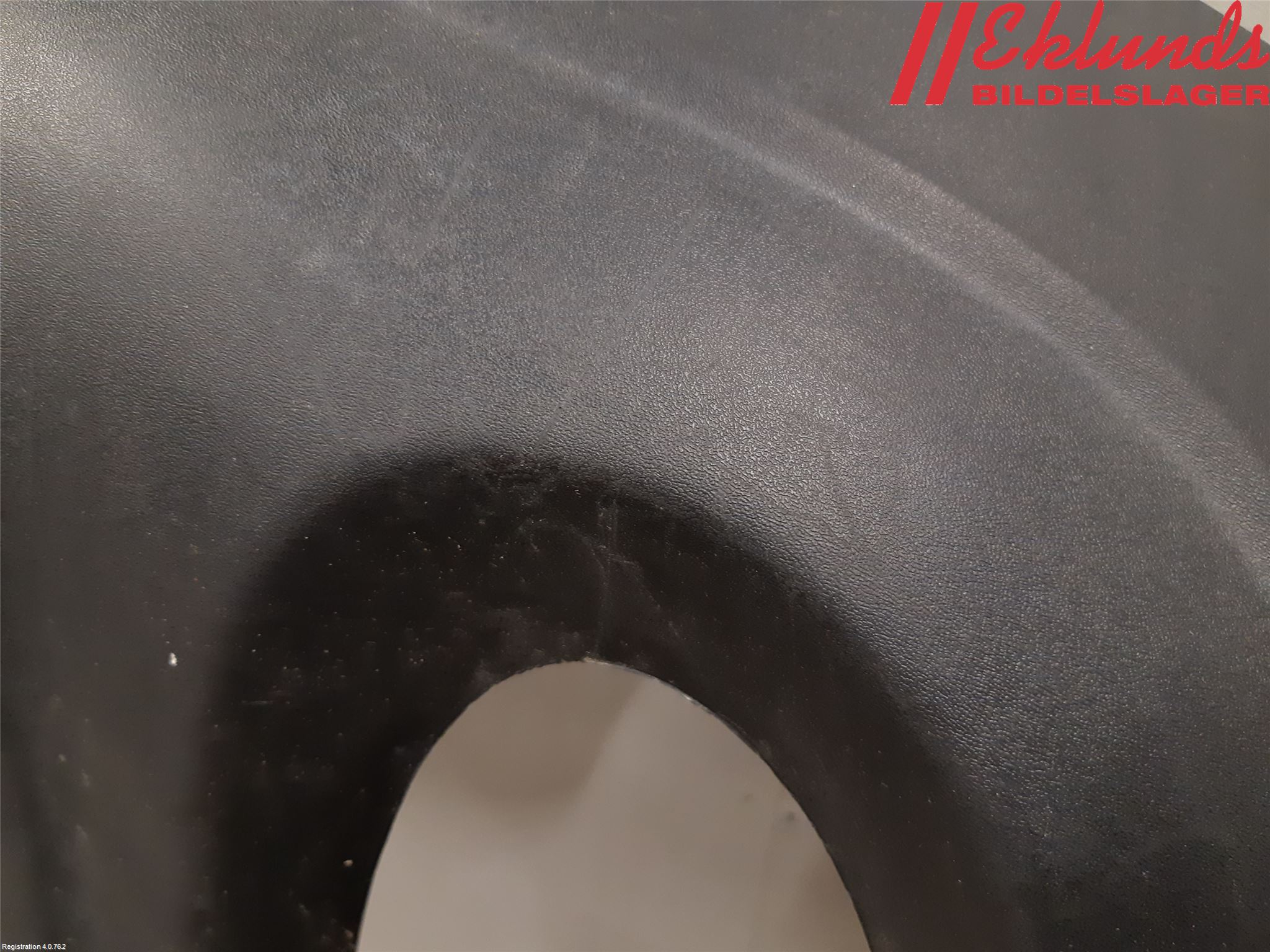 Volvo XC60 09-13 Spoiler Bak