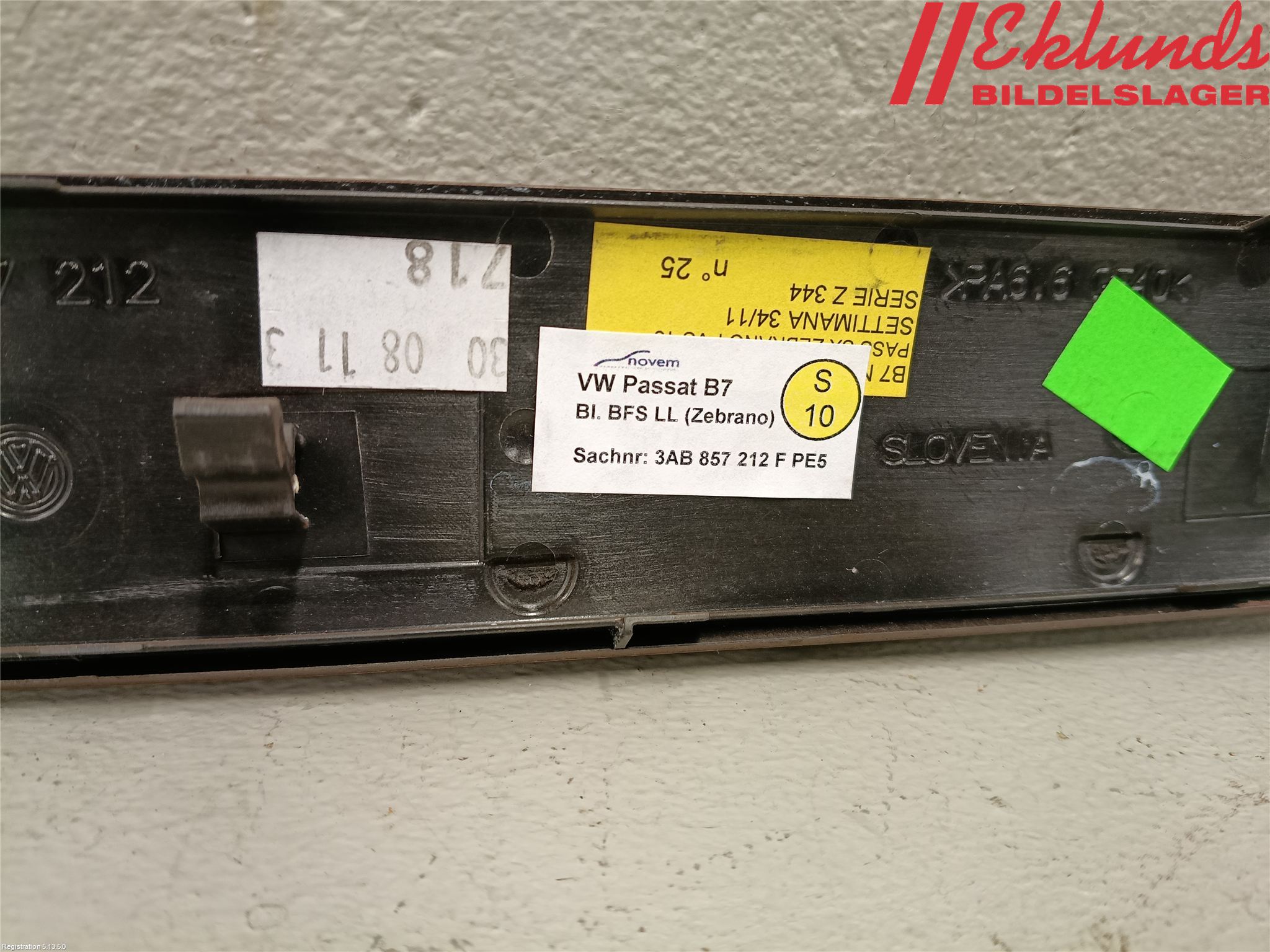 Volkswagen VW PASSAT 11-14 Instrumentbräda Inlägg-Dekorlist