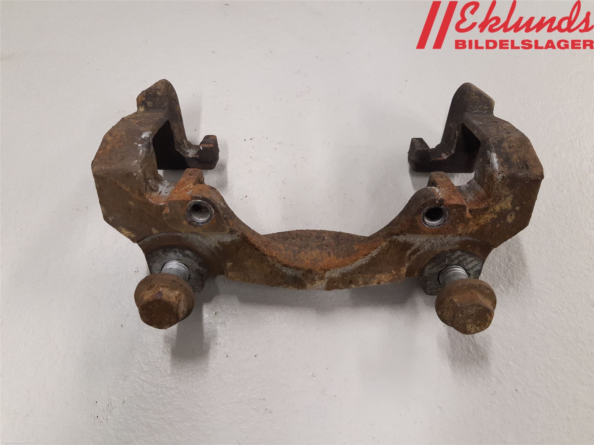 Volvo V60 14-18 Bromsokshållare