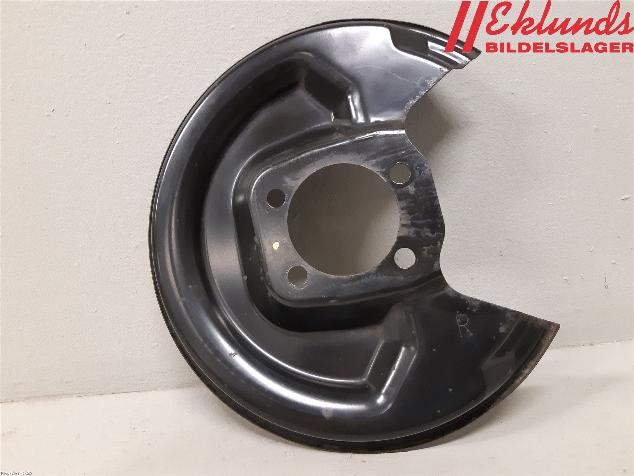 Toyota YARIS XP130 15-20 Bromssköld Bak