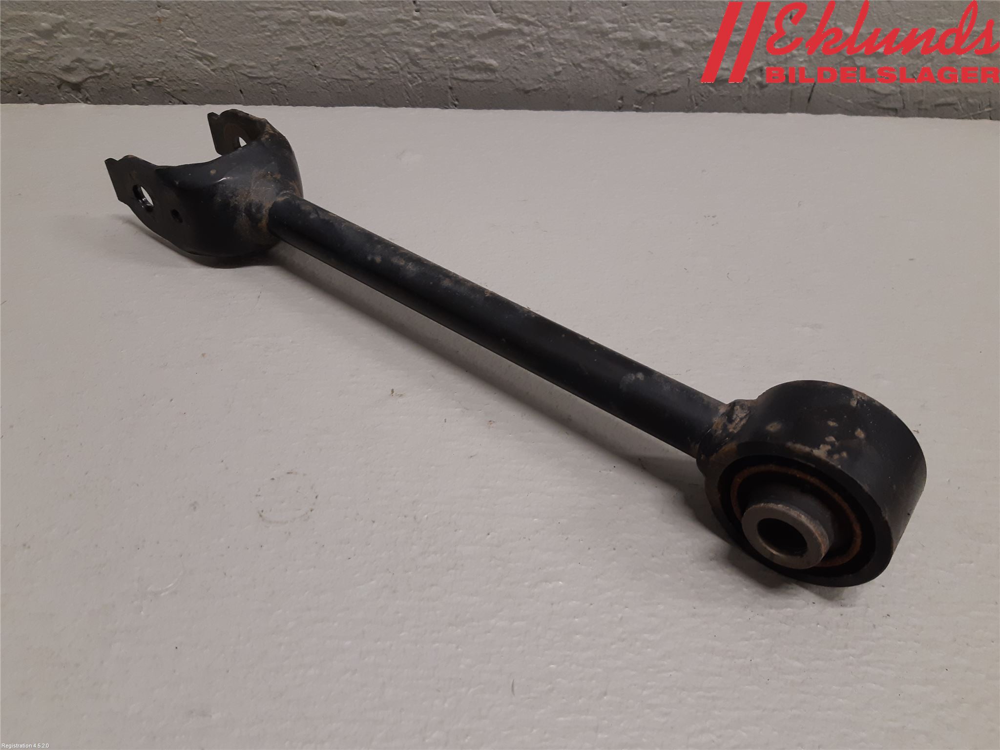Toyota RAV4 19- Bärarm Bak Höger