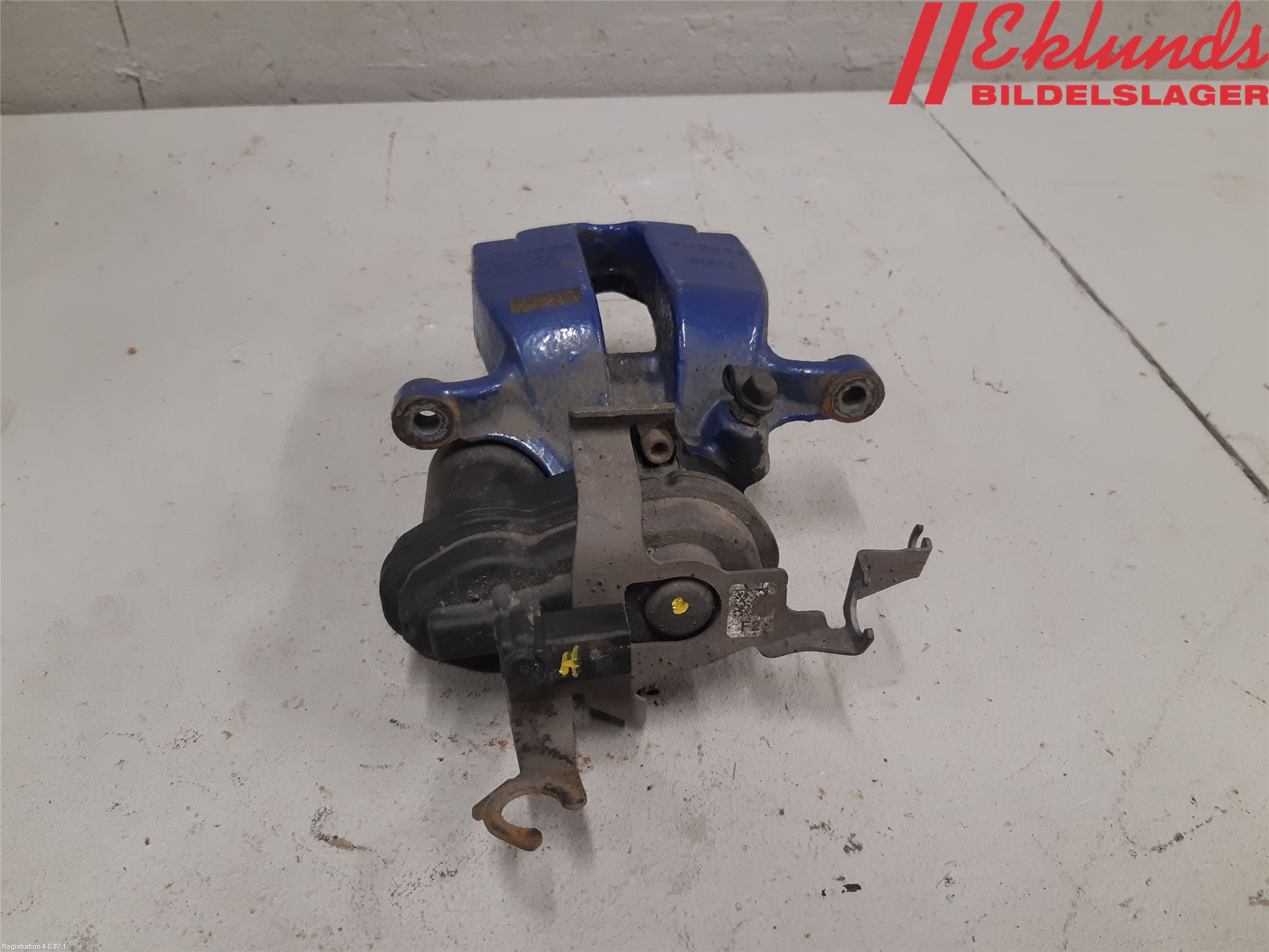 BMW 5 G30/G31/F90 17-23 Bromsok Bak Höger