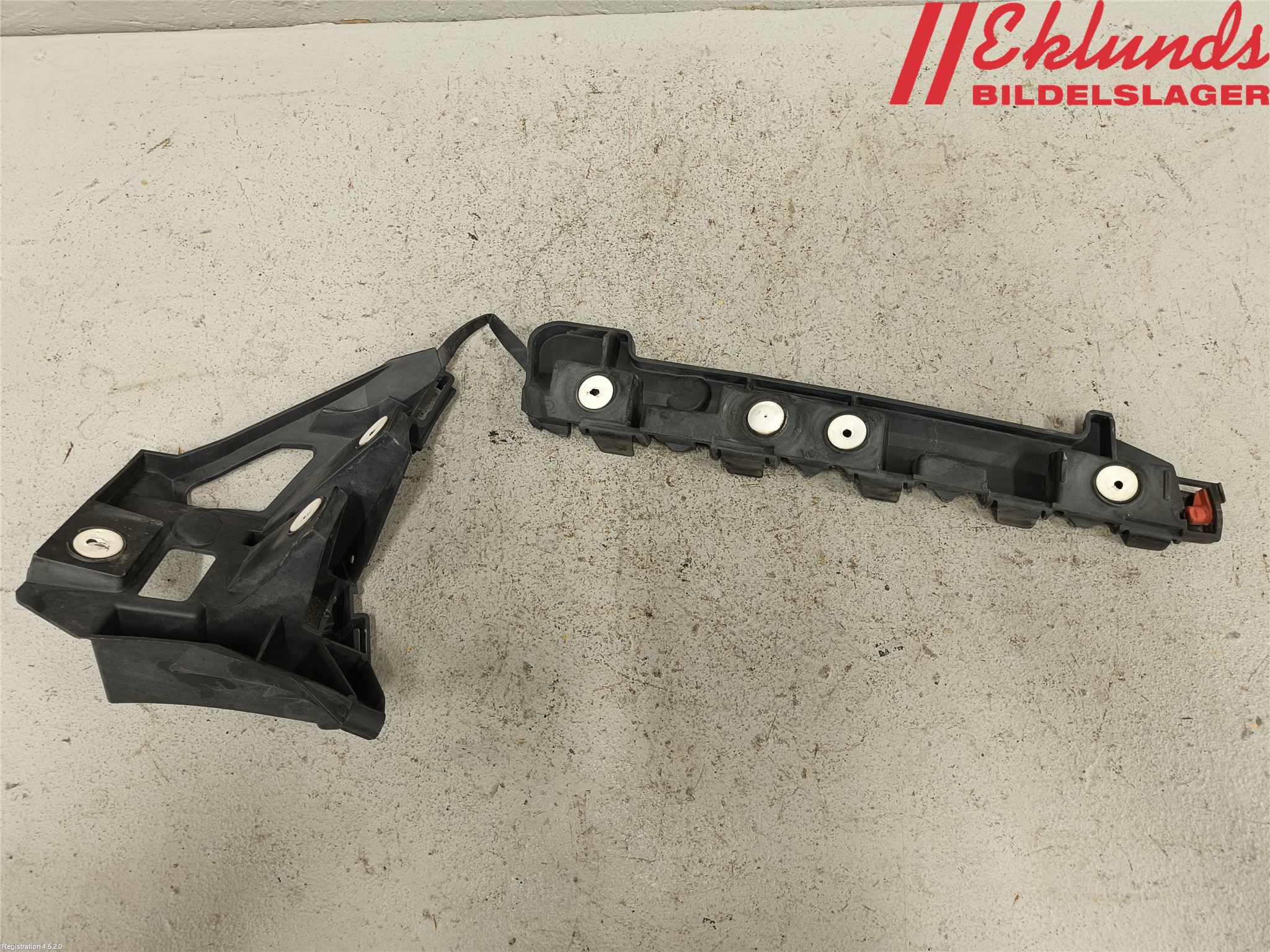 Opel ASTRA J 10-15 Stötfångarfäste Bak Hö