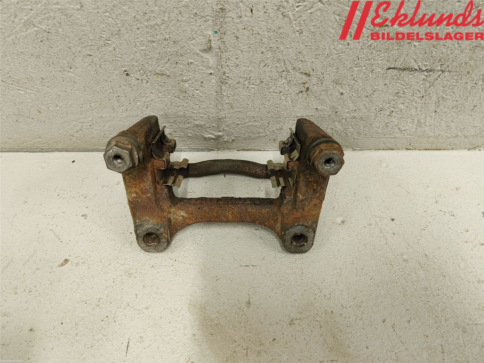 Opel INSIGNIA 17- Bromsokshållare