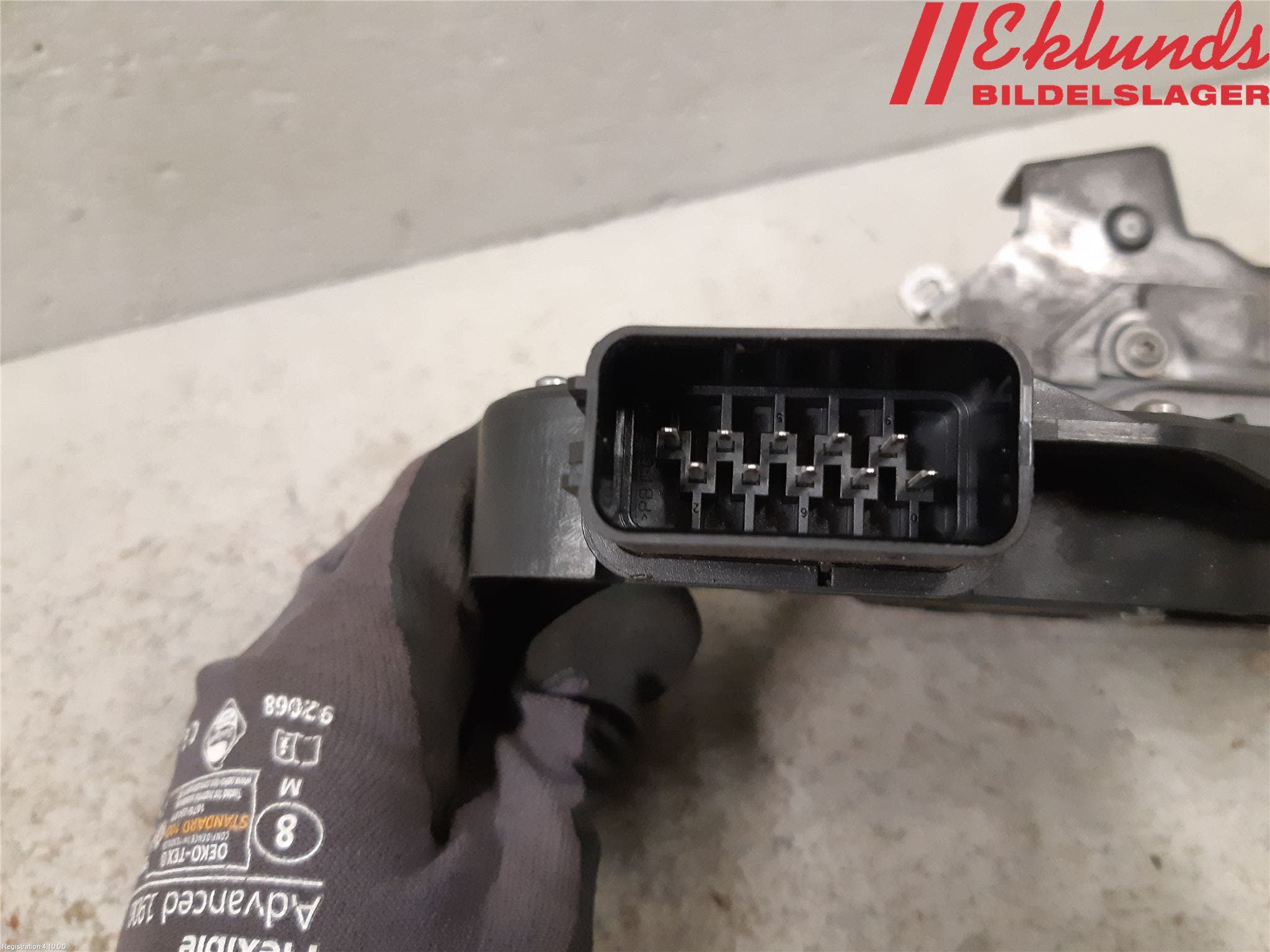 Volvo XC60 14-17 Låskista-Dörrlås