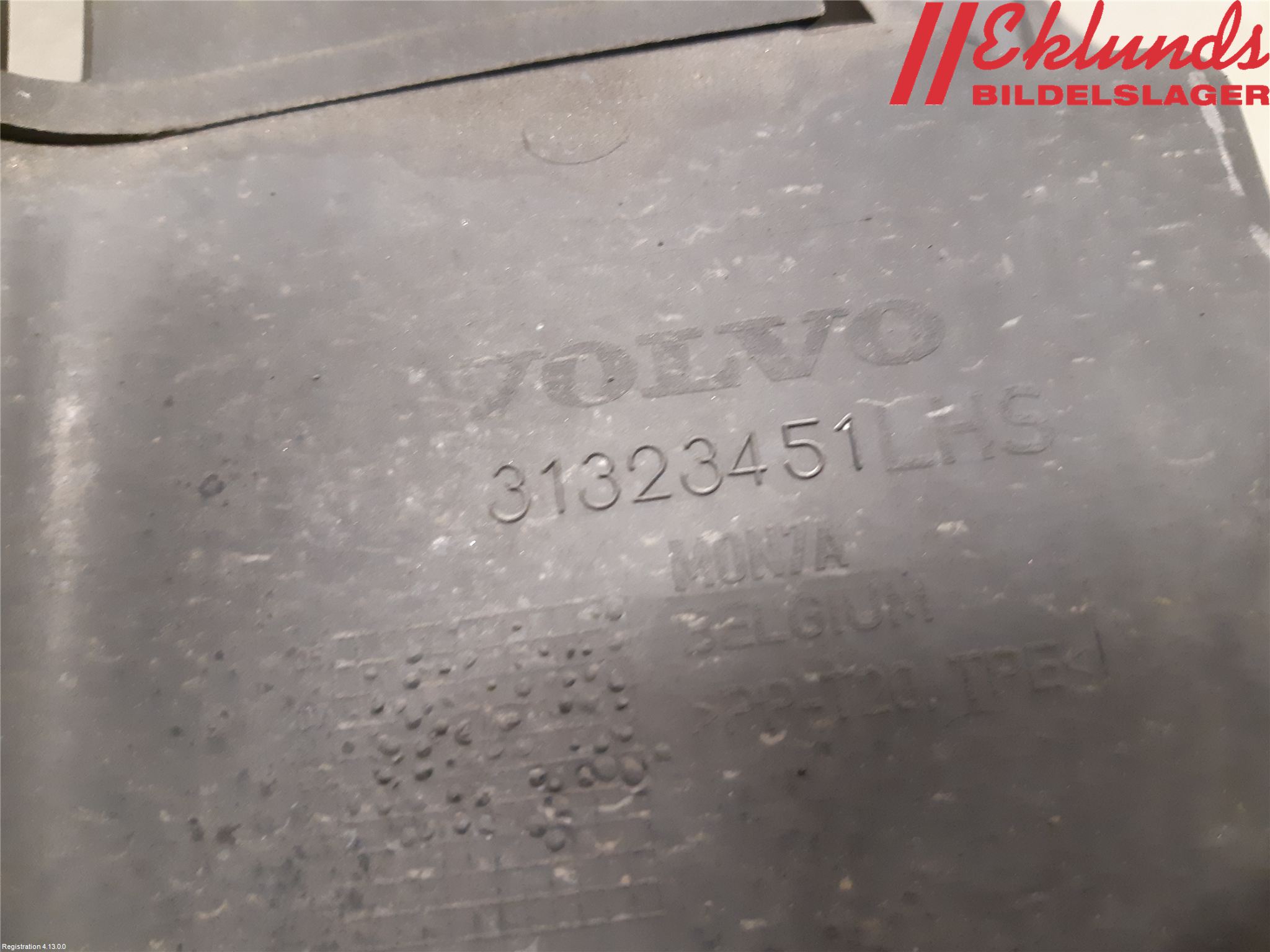 Volvo V70 08-13 Deflektor Plåt-Plast Kylning