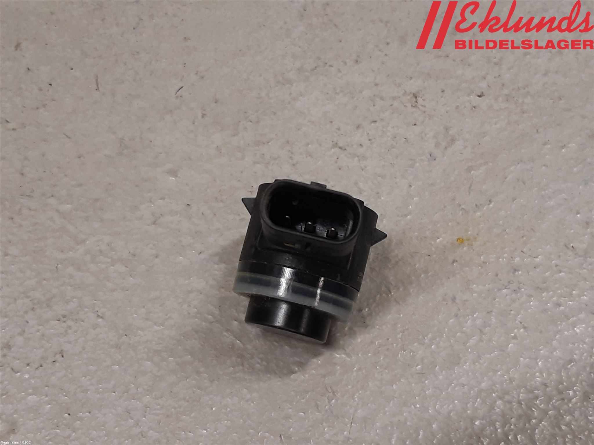 Mercedes-Benz MB E-KLASS (W213) 16-23 Parkeringshjälp Frontsensor