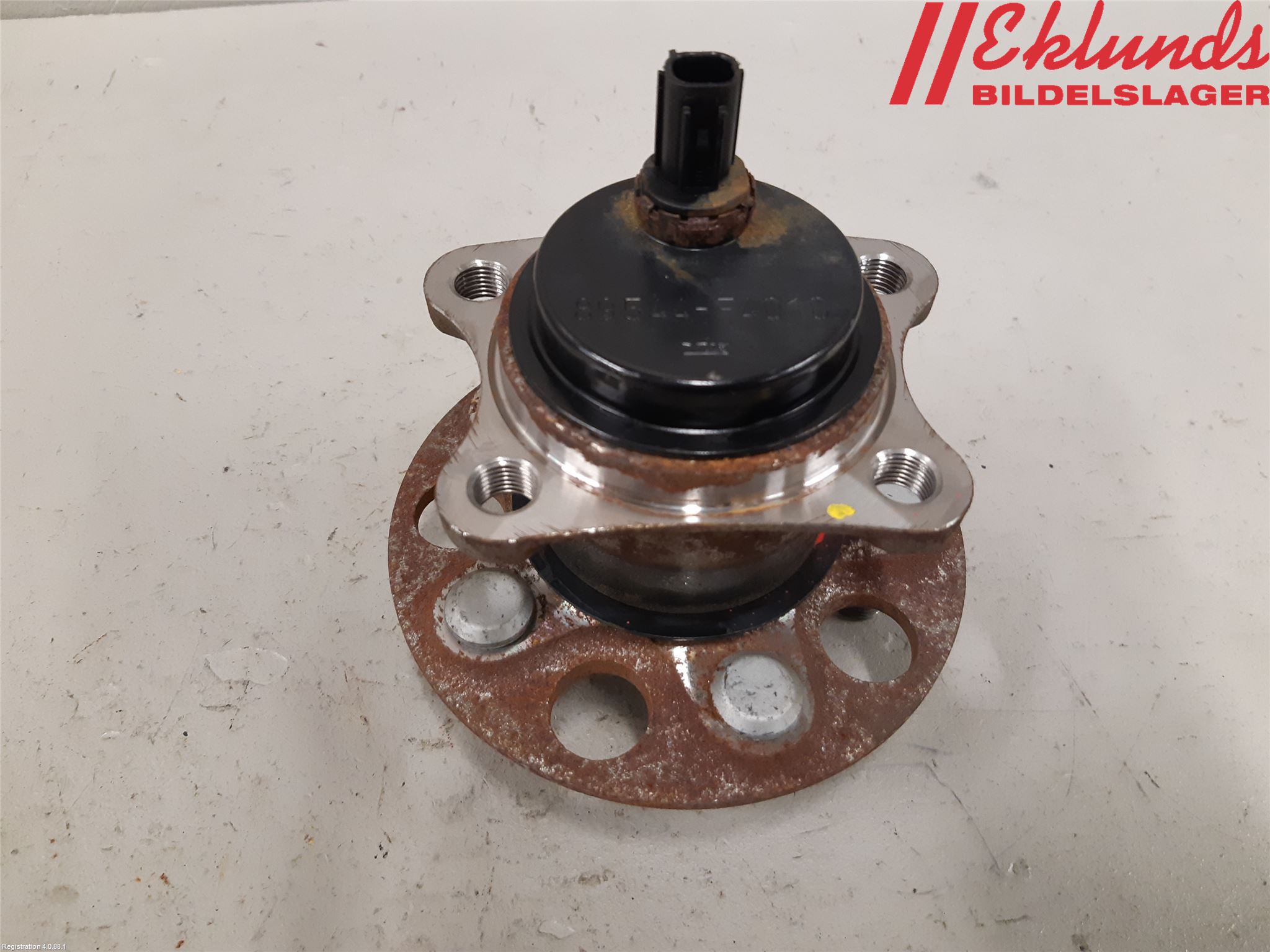 Toyota YARIS XP21 20- Nav Bak