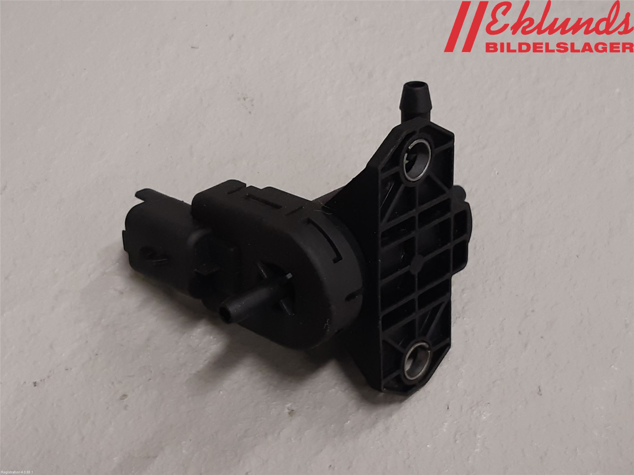 Ford C-MAX II  11-14 Vakuumventil