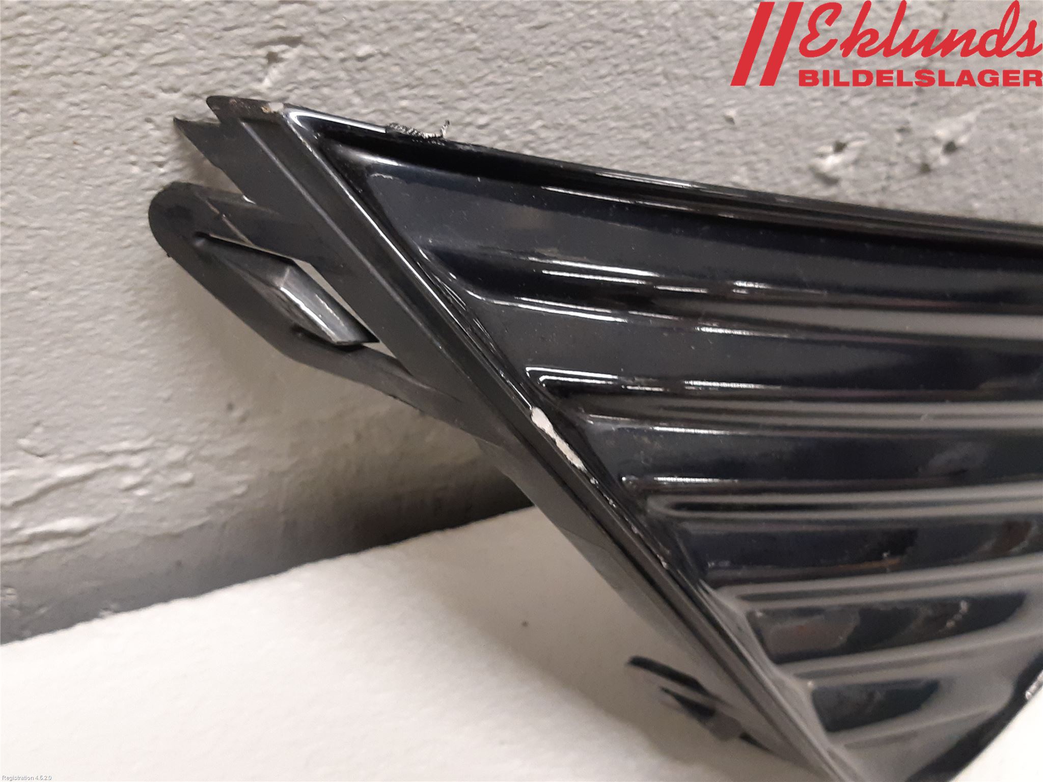 Toyota AYGO 15-21 Stöt Utfyllnad-List-Grill