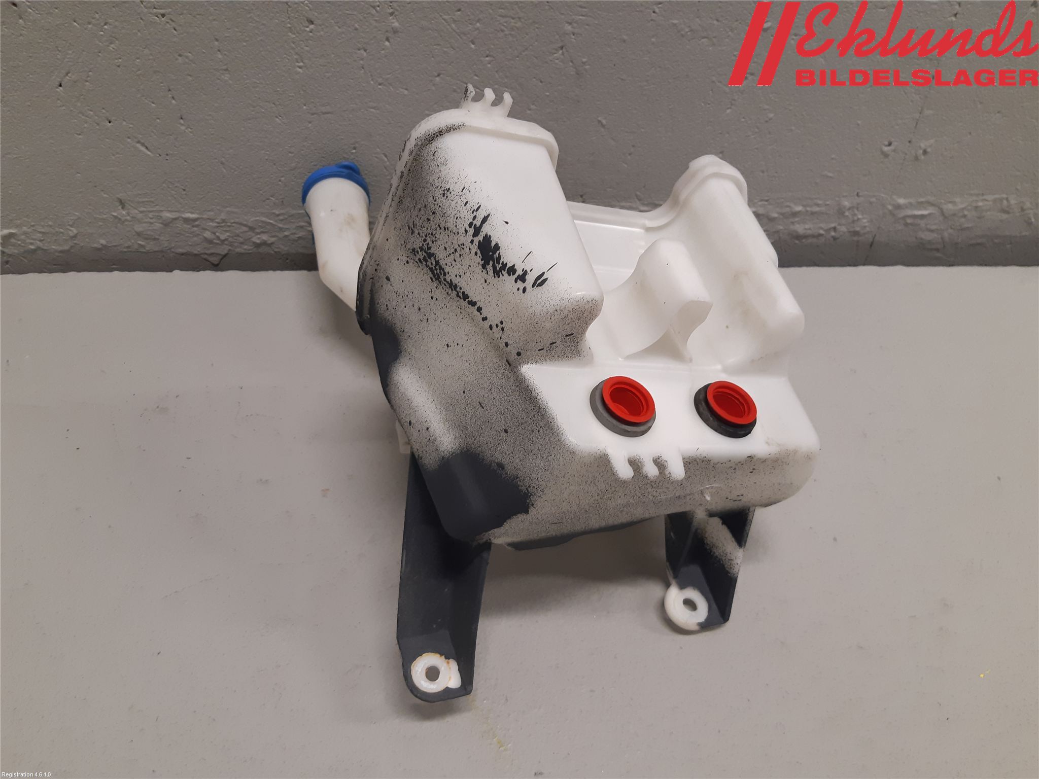 Toyota YARIS XP90 06-11 Spolartank Vindruta