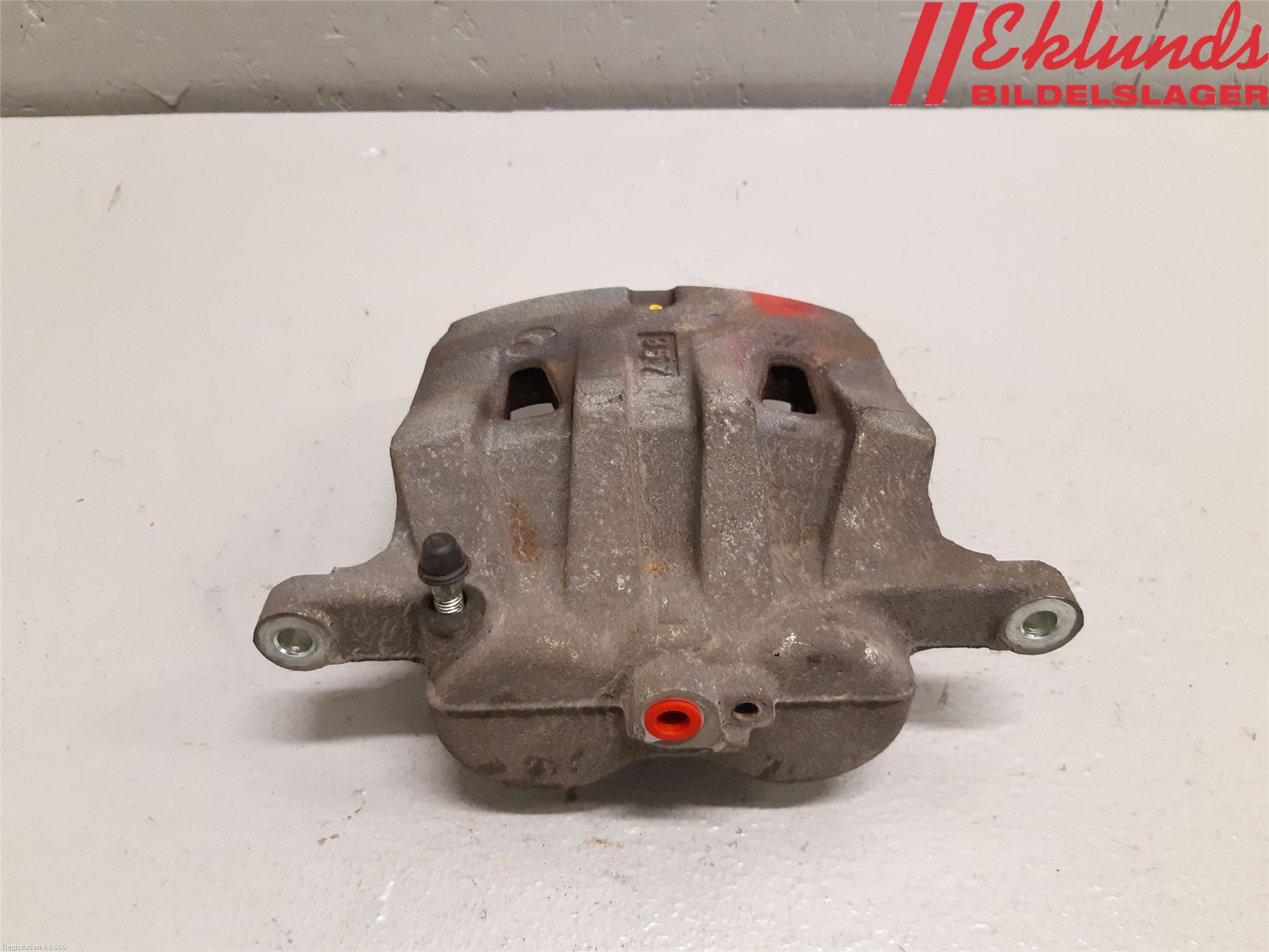 Toyota RAV4 19- Bromsok Fram Vänster