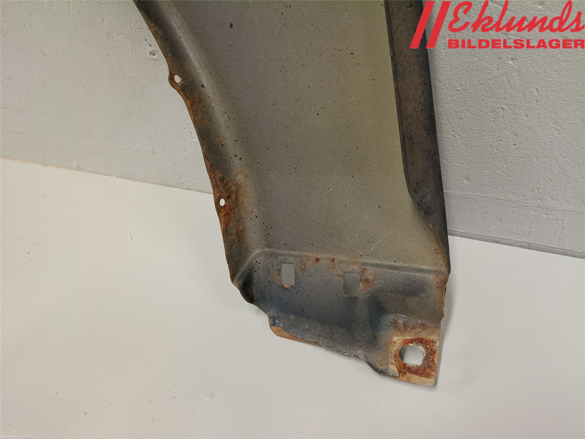 Volvo S60 01-04 Skärm Fram Höger