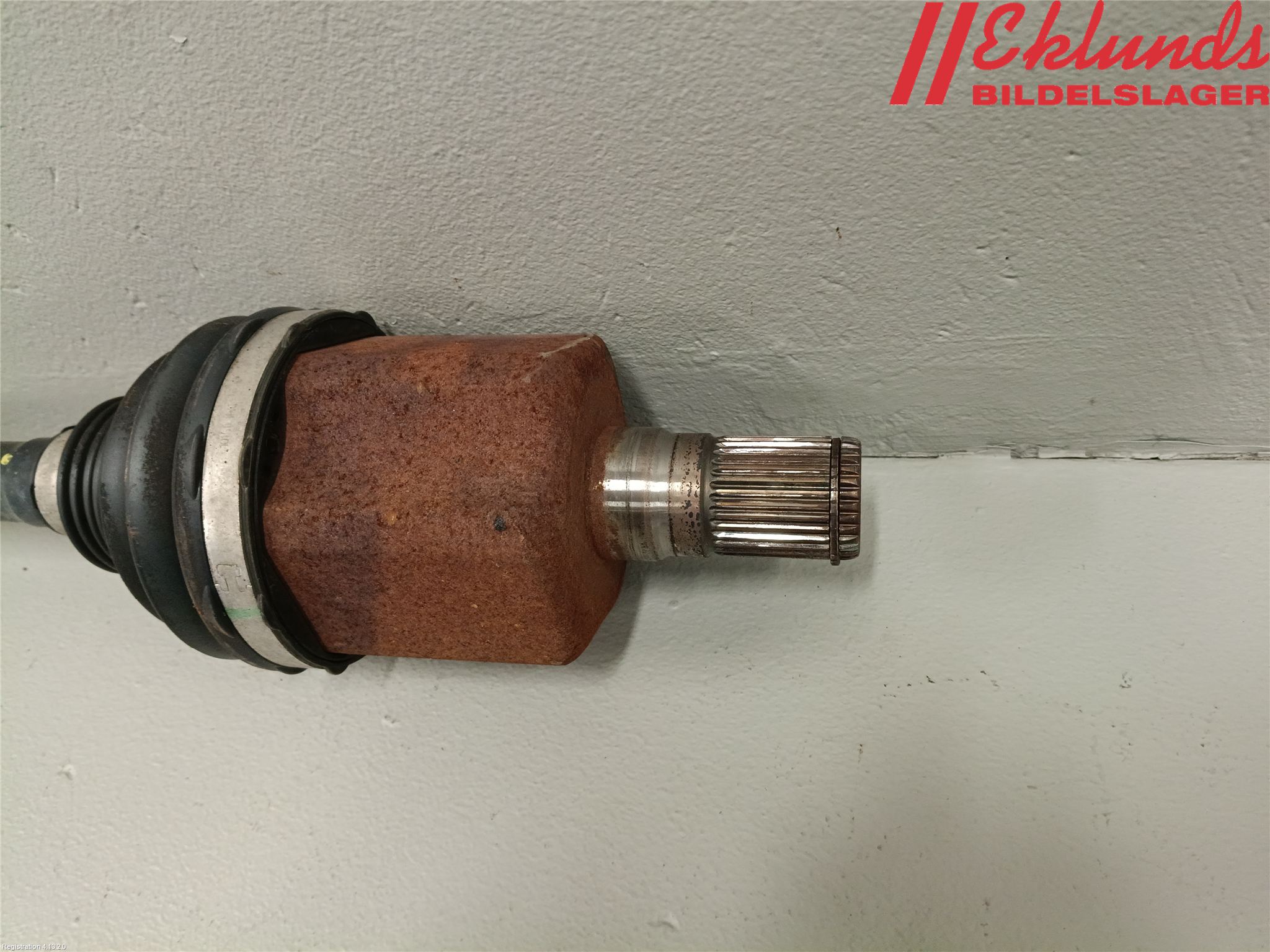 Volvo S80 07-13 Drivaxel Fram Vänster