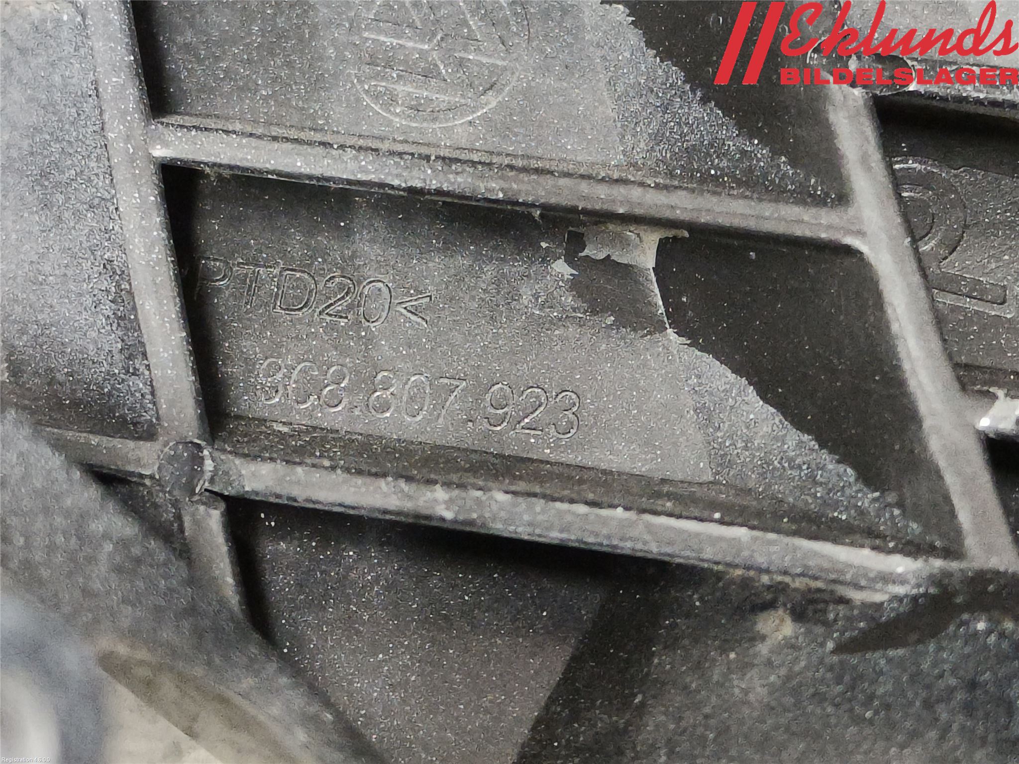 Volkswagen VW PASSAT CC 08-16 Stötfångarfäste Fram Vä