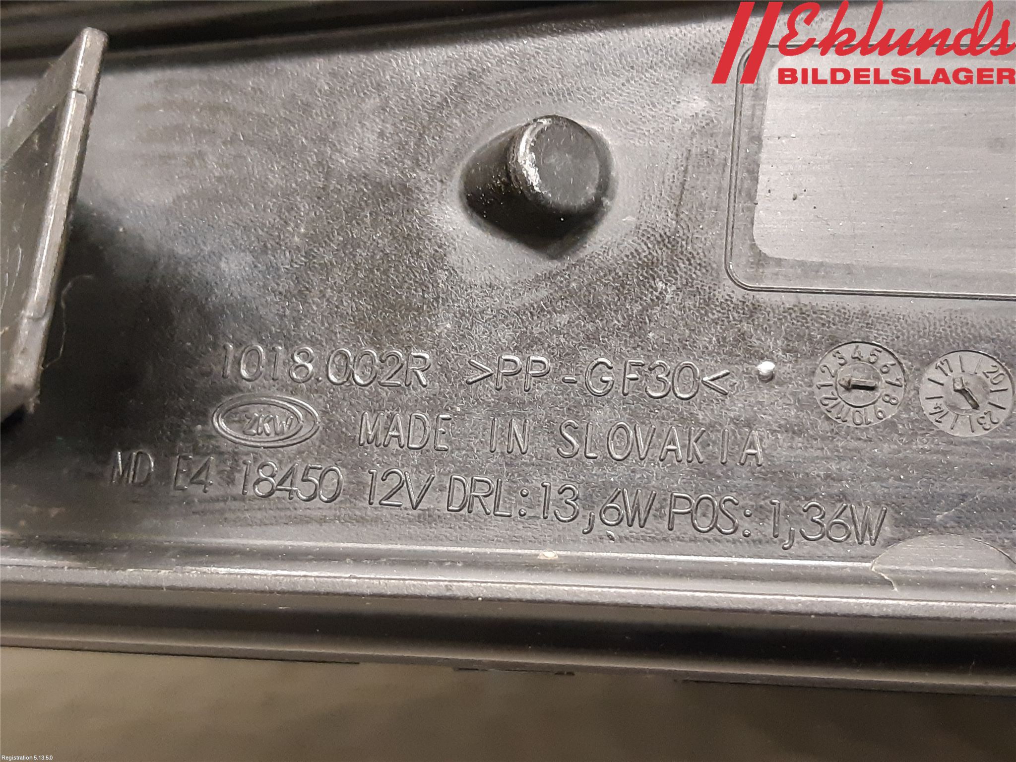 Volkswagen VW PASSAT 15-19 Dimljus-Varselljus Fram