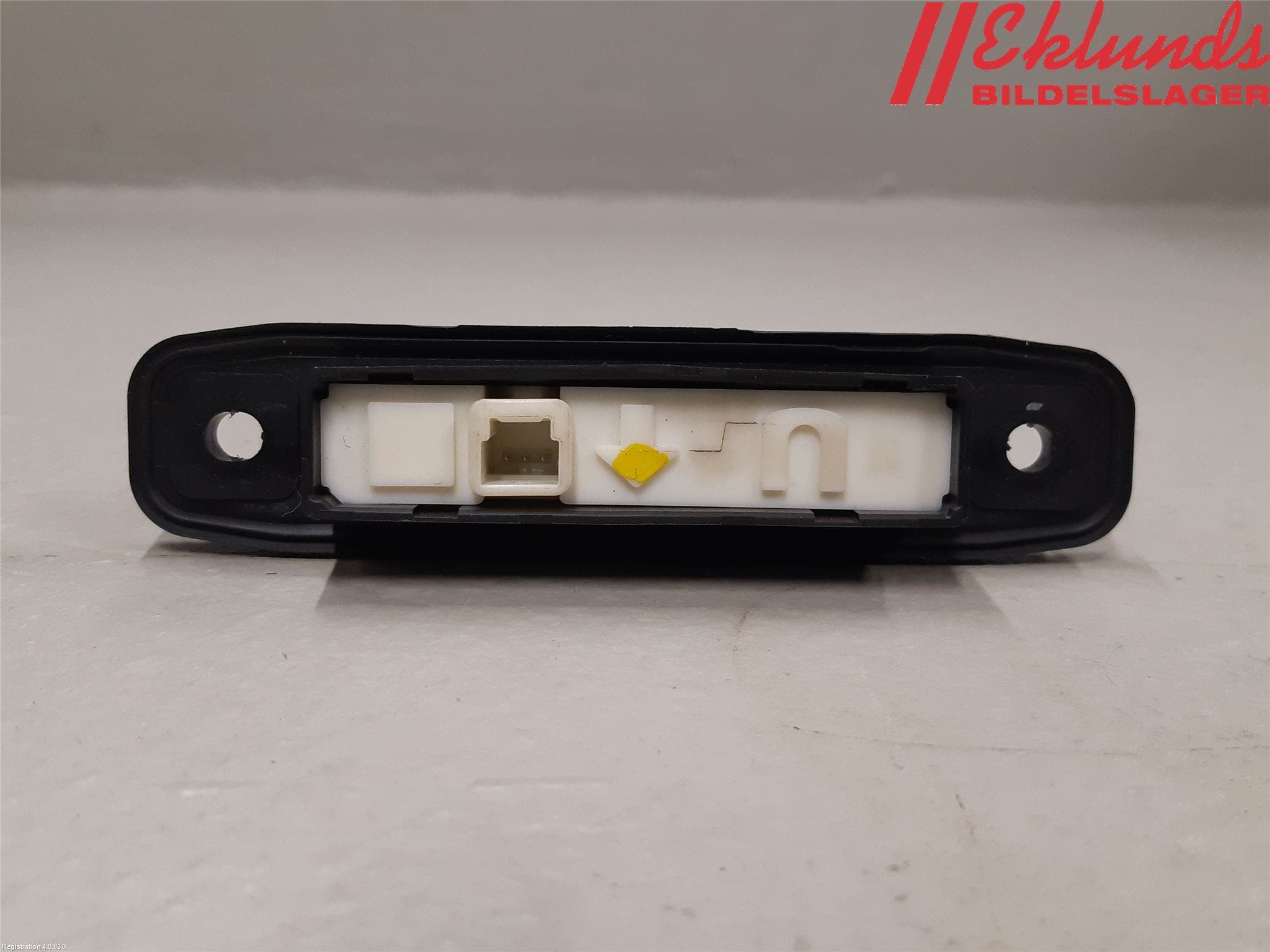 Toyota AVENSIS 16-18 Bakluckehandtag