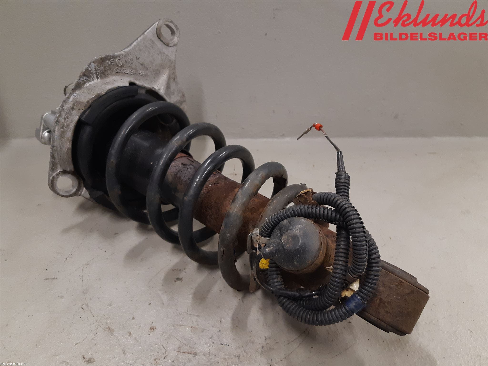 Volvo S60 01-04 Fjäderben Bak Höger