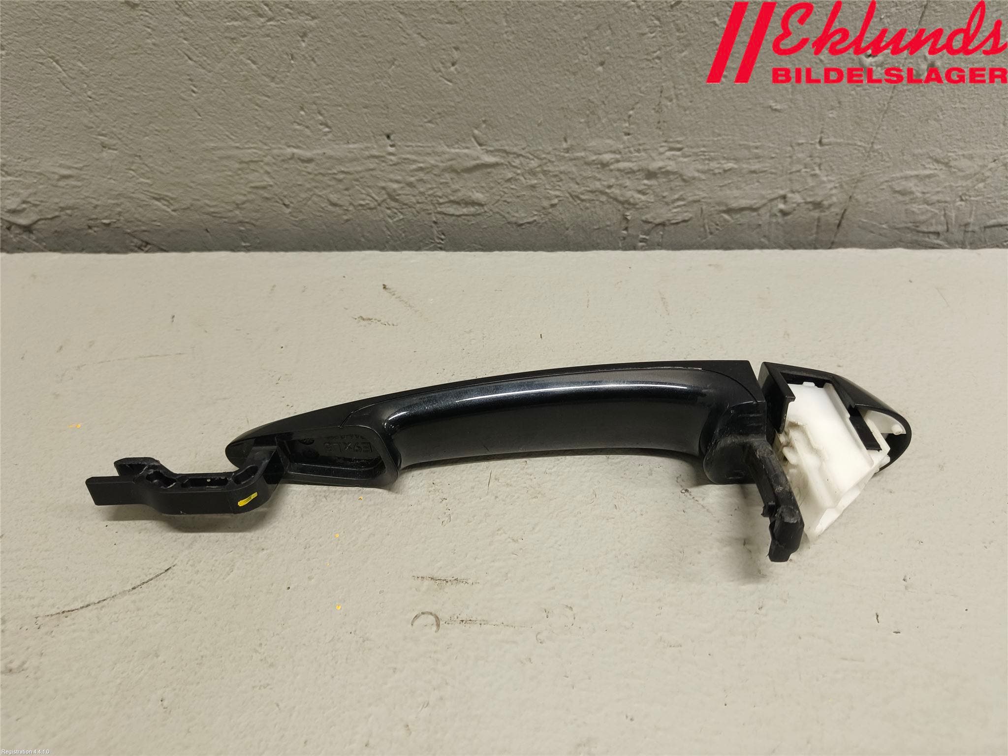 BMW 1 F20/F21 11-19 Dörrhandtag Yttre Vä