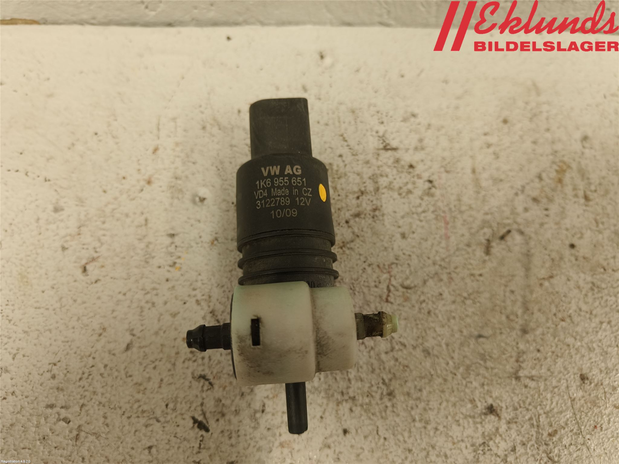 Volkswagen VW GOLF VI 09-13 Spolarpump Vindruta