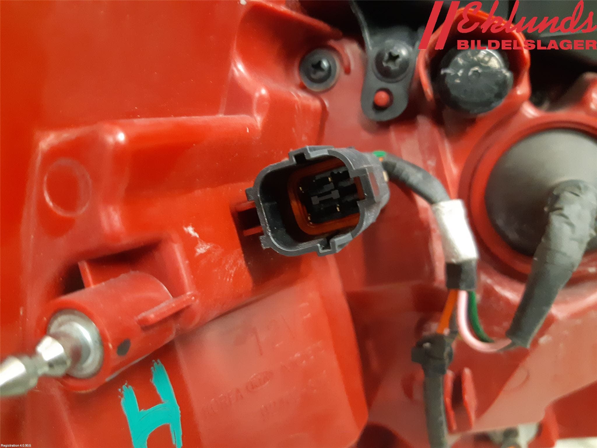 Kia SPORTAGE (SL) 11-15 Bakljus Höger